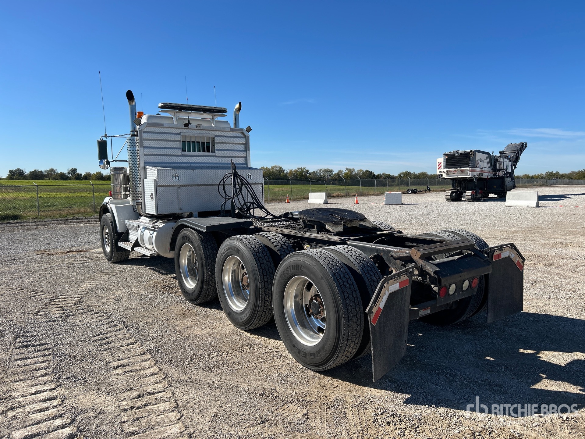 General Appearance with Zdjęcie, lewy dolny róg