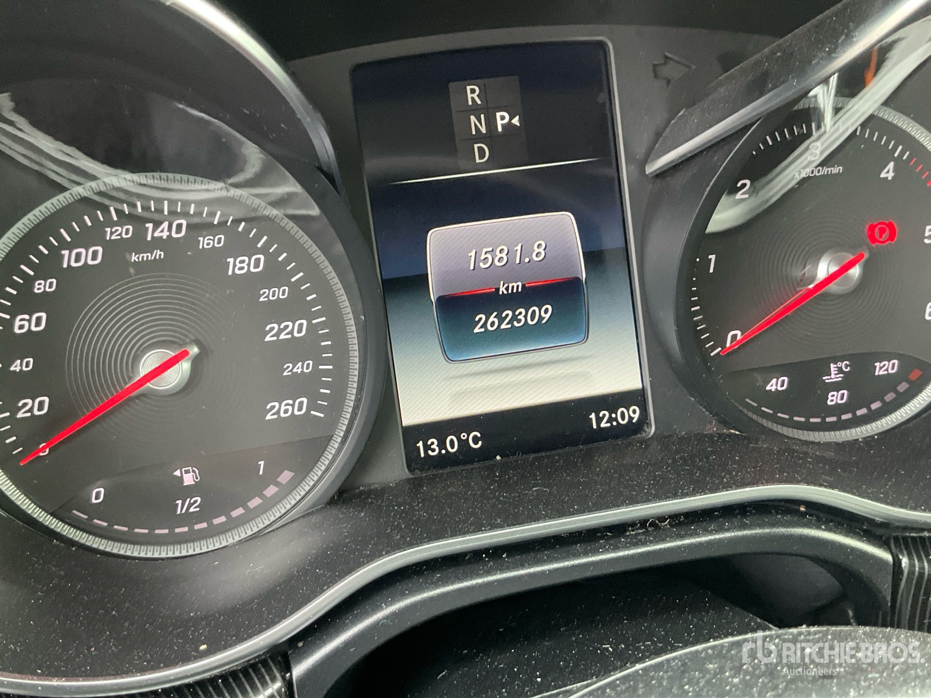 General Appearance with Hour Meter / Odometer