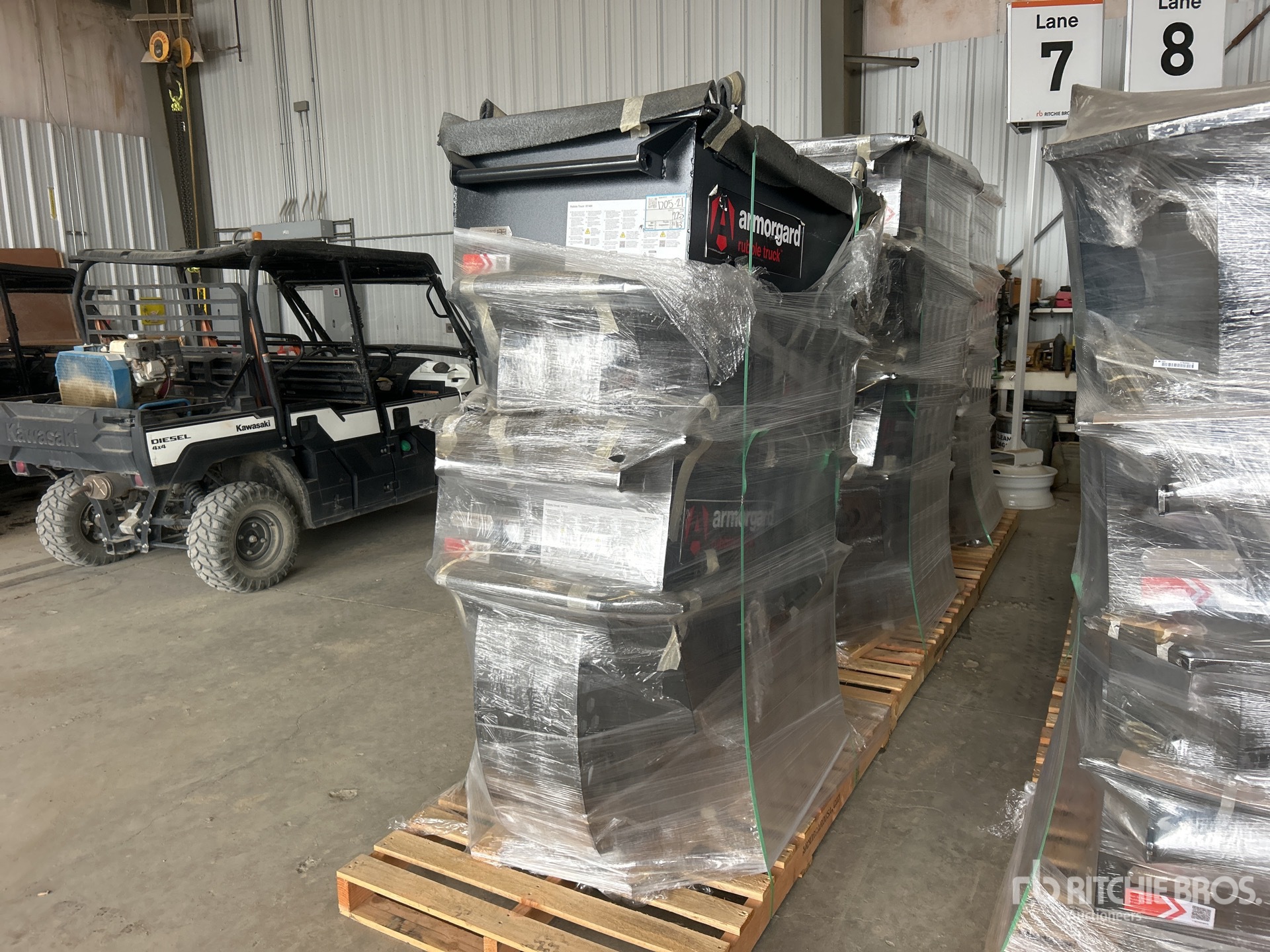 General Appearance with Picture, Left Front Corner