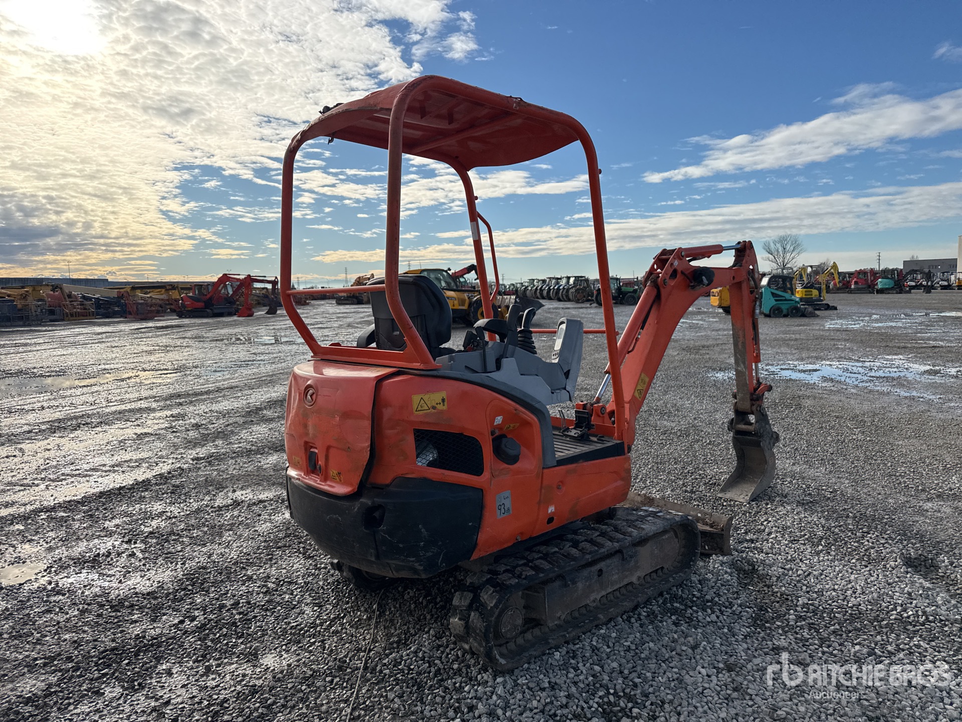 General Appearance with Picture, Right Rear Corner