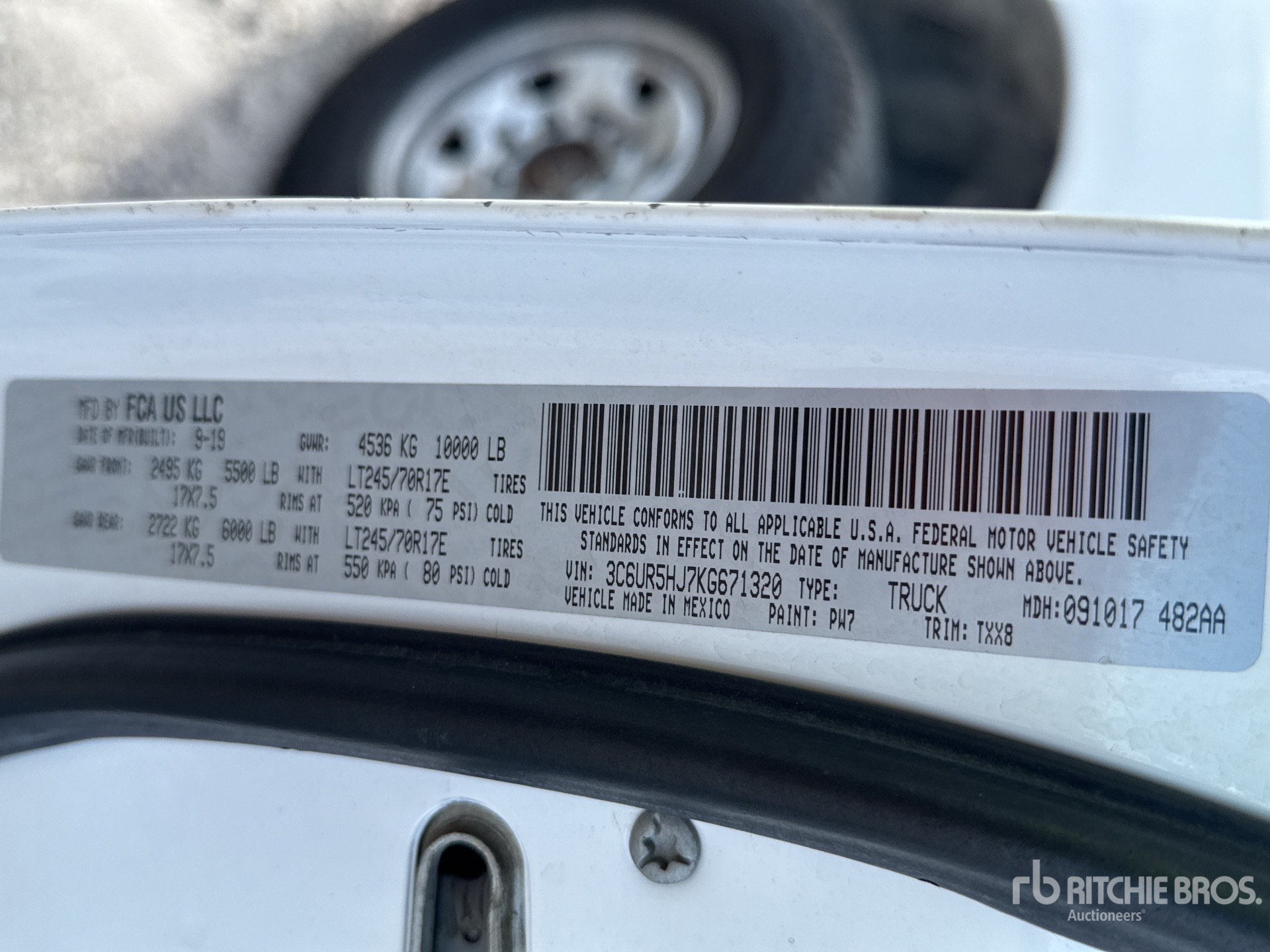 General Appearance with Numéro de série/Numéro d'identification du véhicule automobile