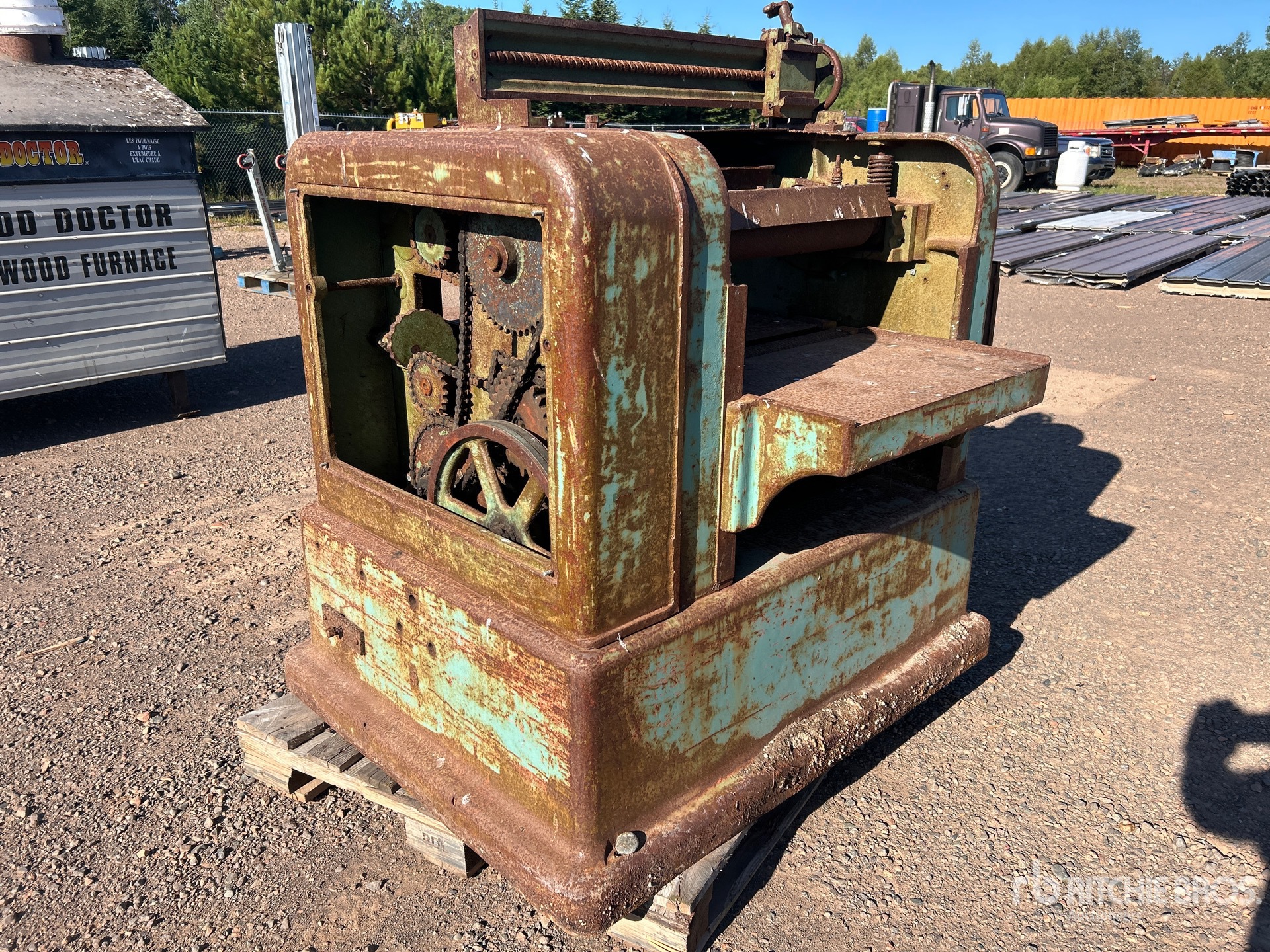 General Appearance with Imagen: esquina trasera izquierda