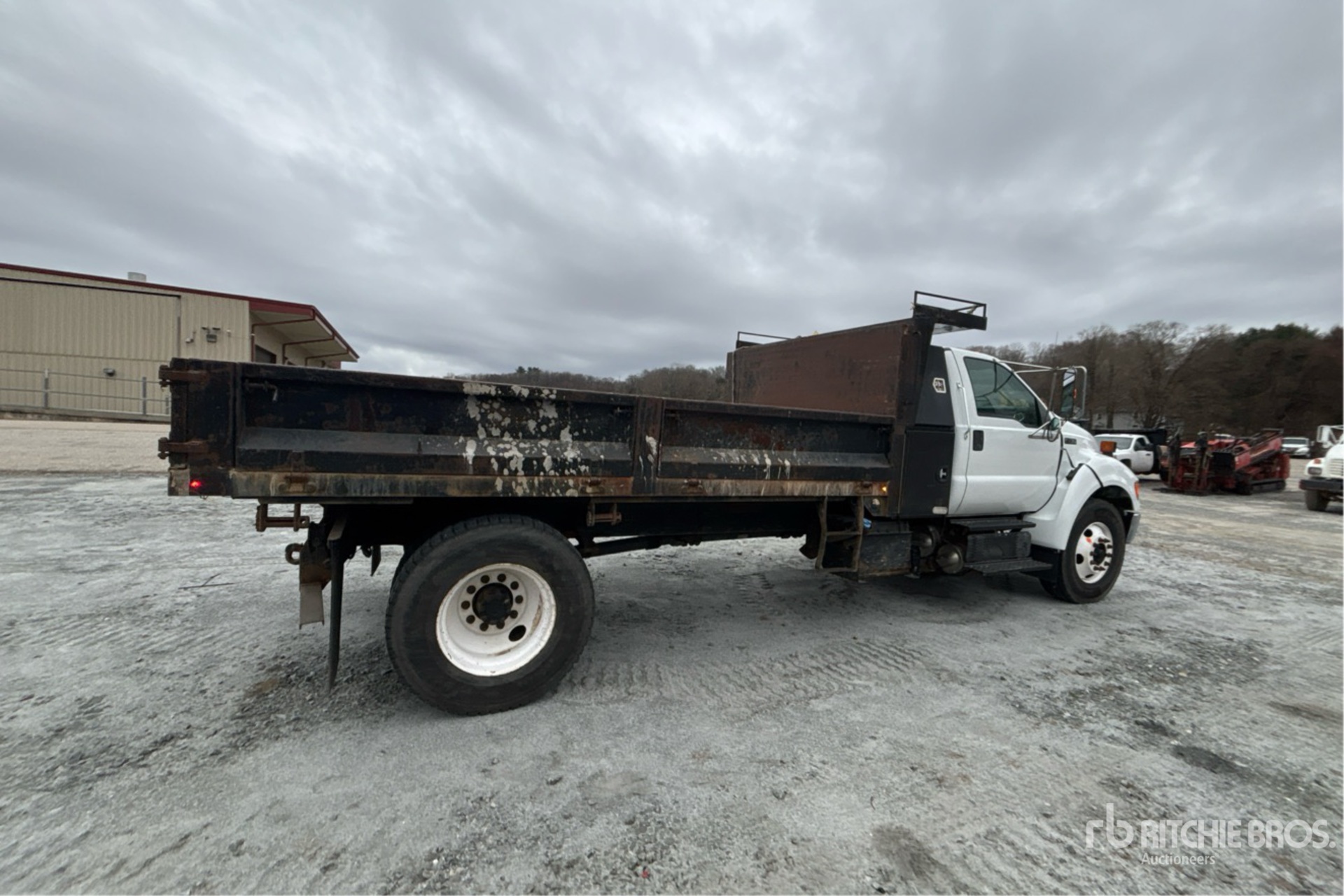 General Appearance with Imagen: esquina trasera derecha