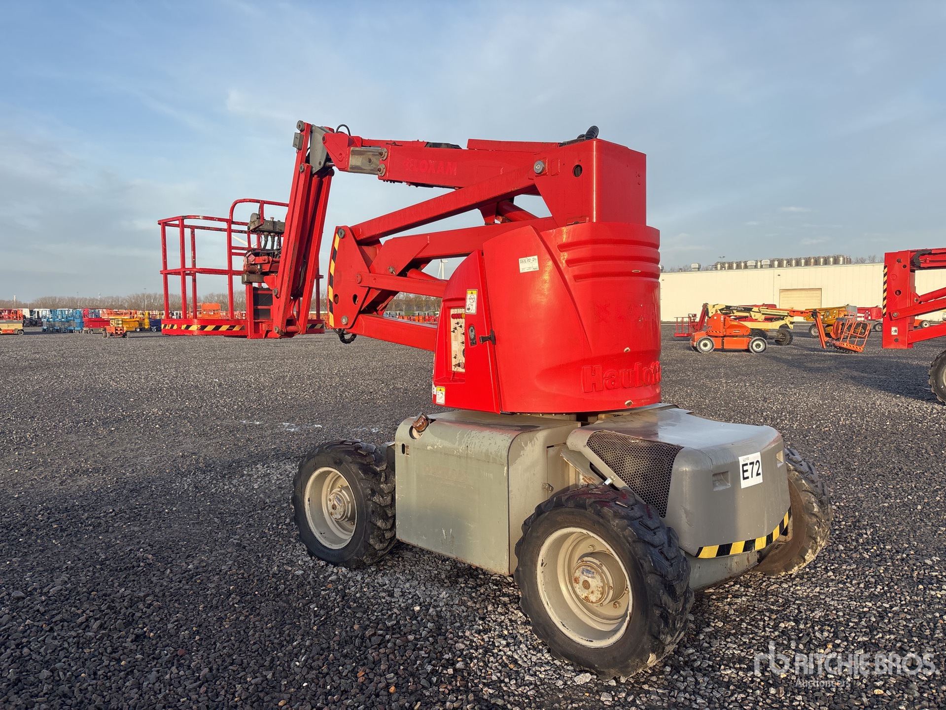 General Appearance with Picture, Right Front Corner