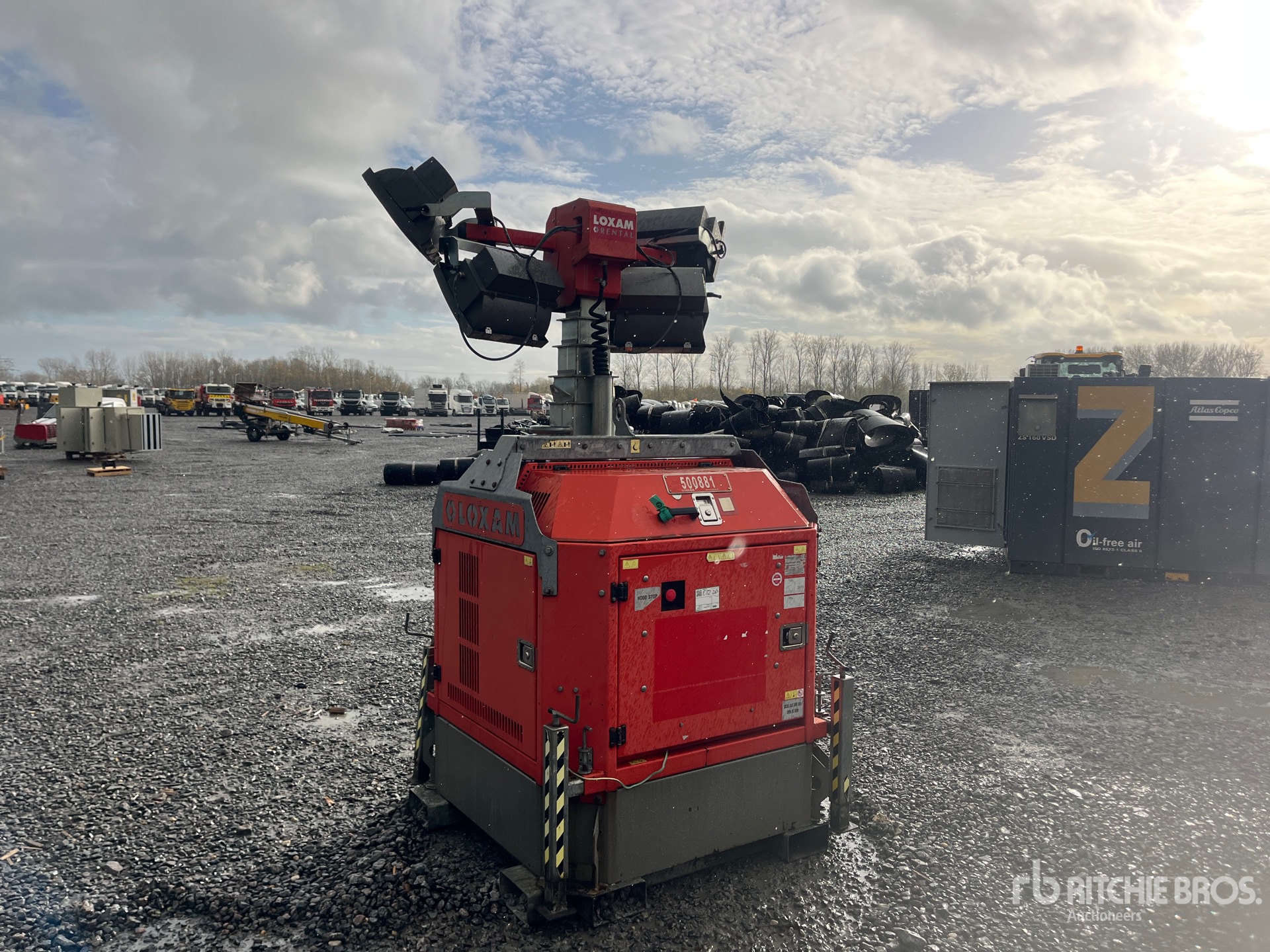 General Appearance with Picture, Right Front Corner