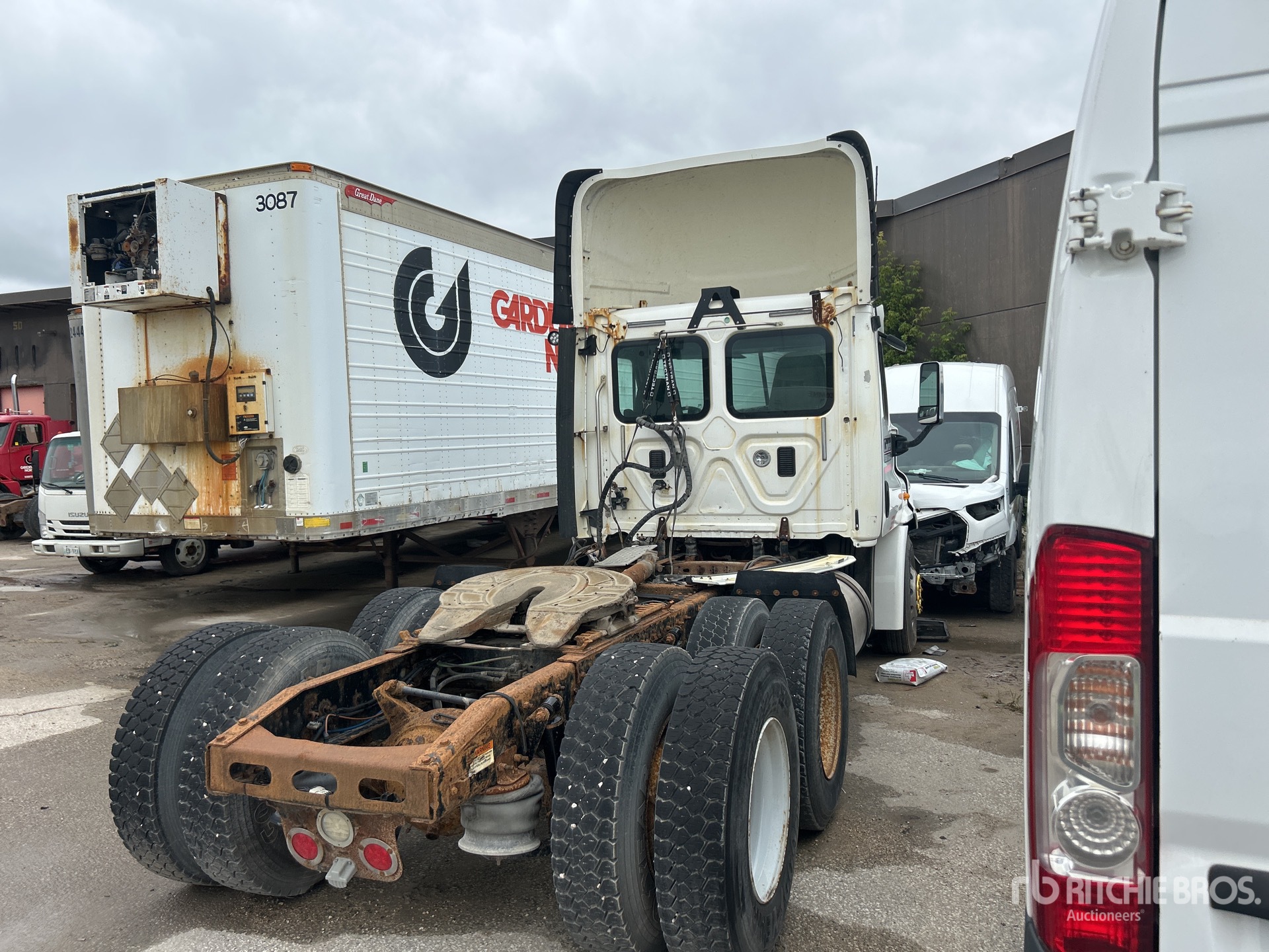 General Appearance with Image, coin arrière droit