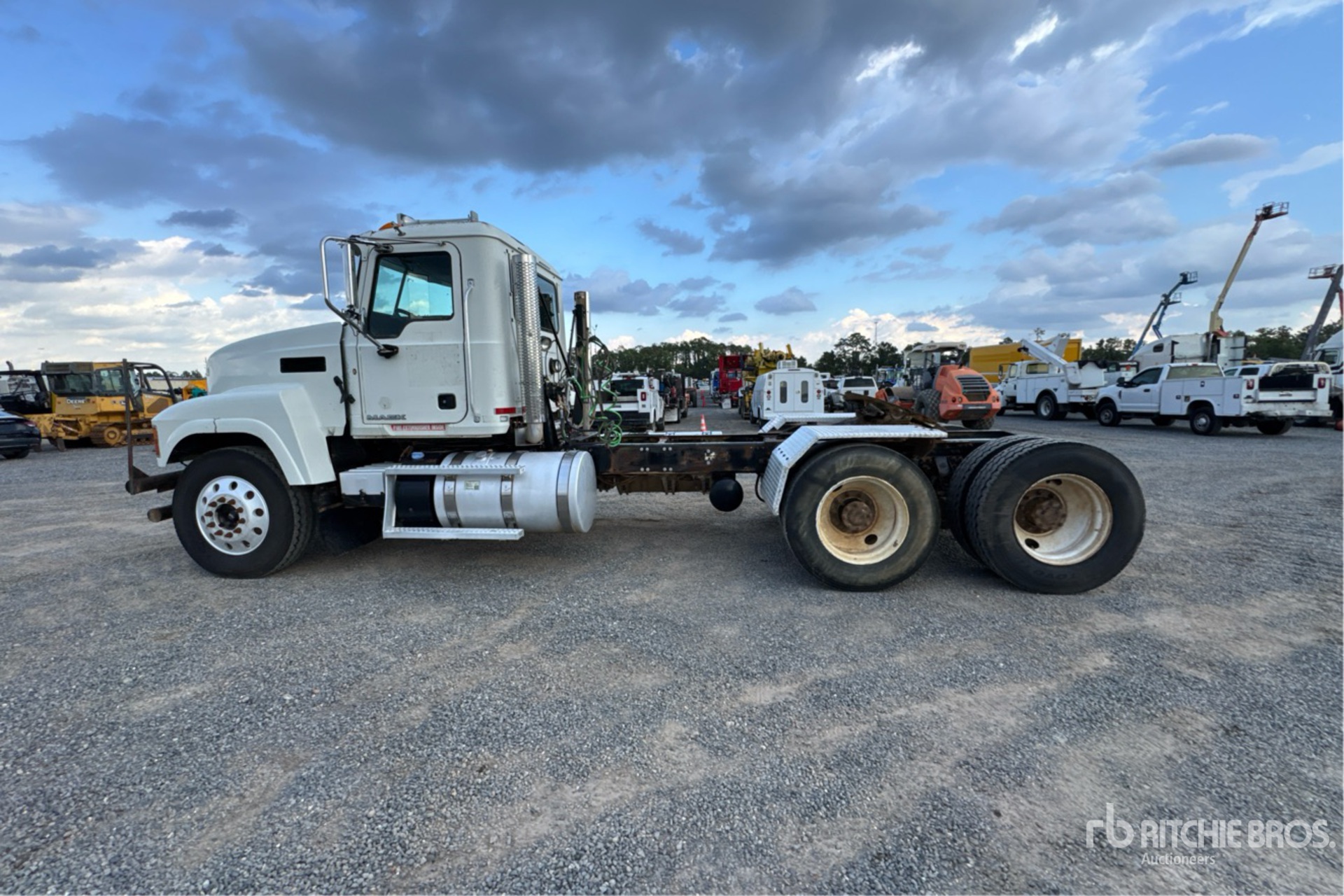 General Appearance with Image, coin arrière gauche
