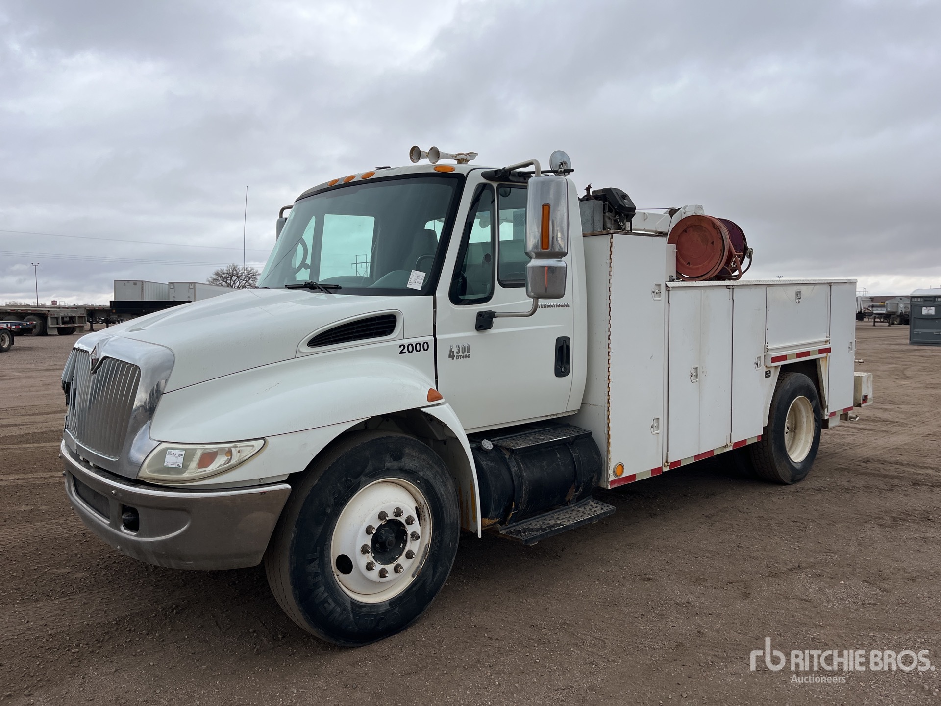 General Appearance with Featured Photo