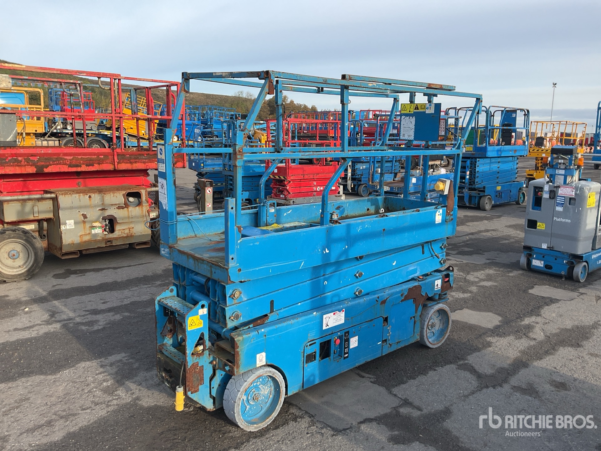 General Appearance with Bild, Ecke hinten rechts