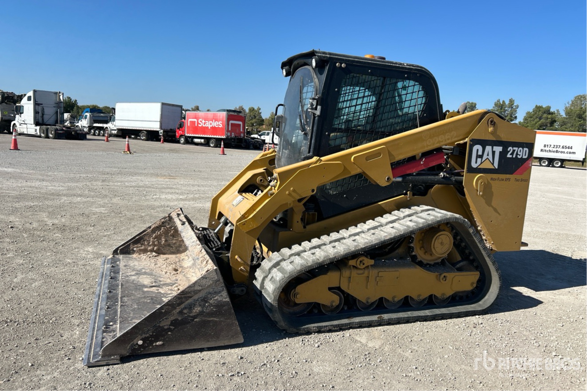 General Appearance with Foto, angolo anteriore sinistro