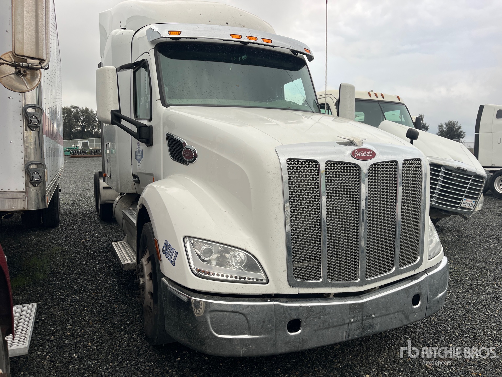 General Appearance with Imagen: esquina delantera derecha