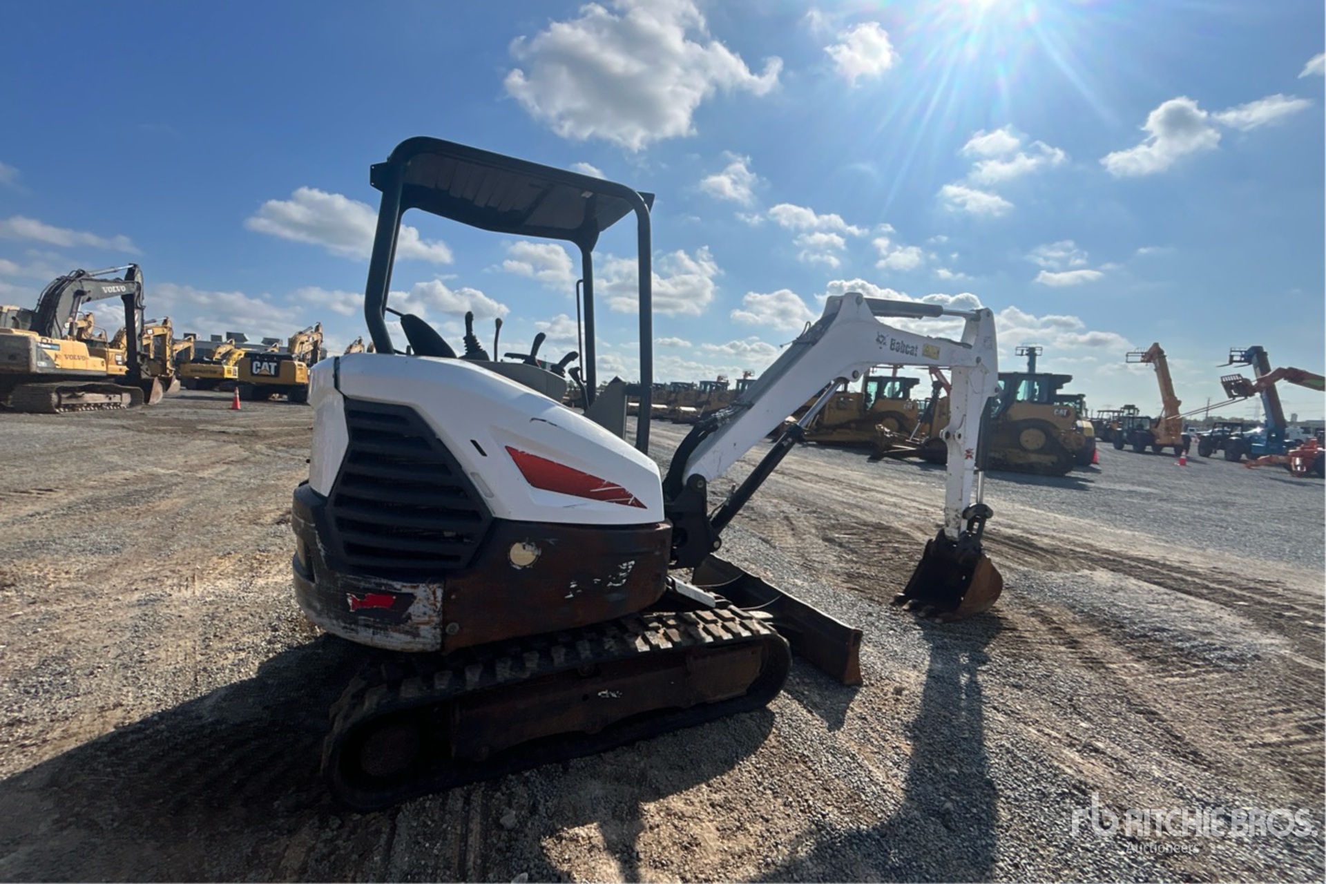 Aspect général with Image, coin arrière droit