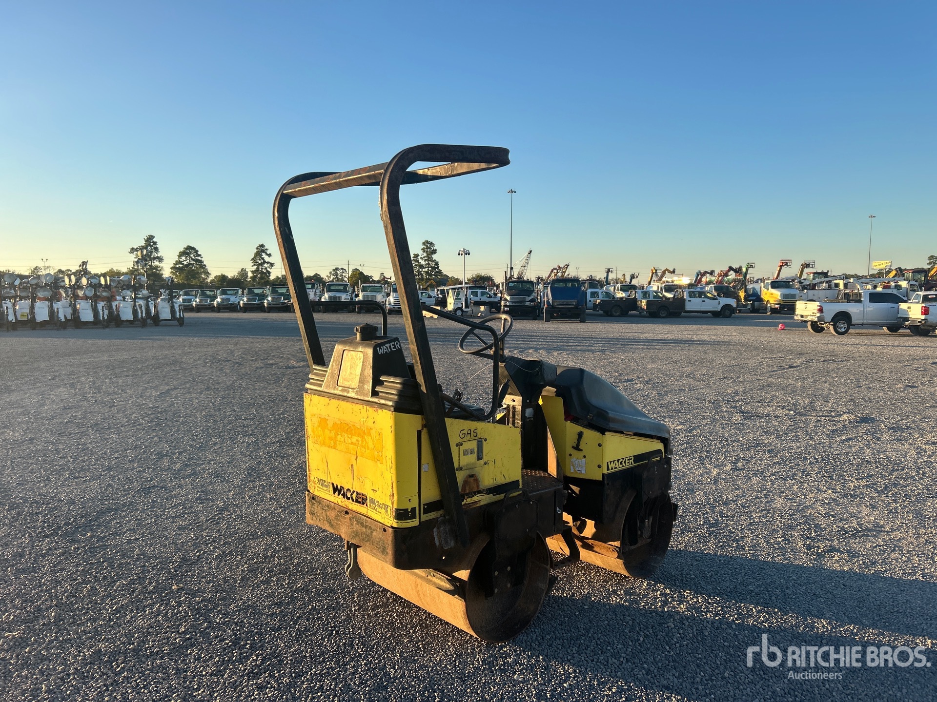 General Appearance with Bild, Ecke hinten rechts