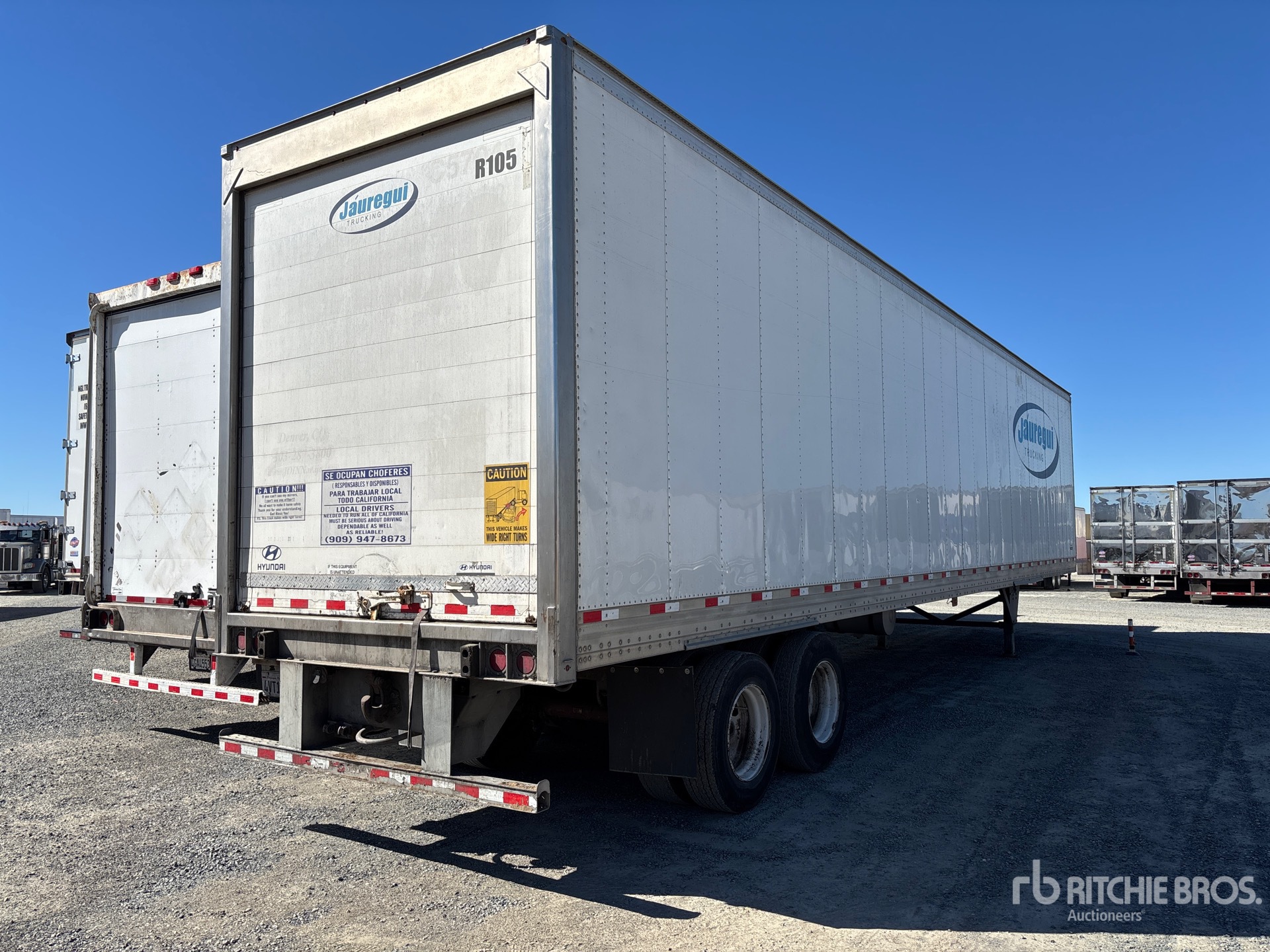 General Appearance with Bild, Ecke hinten rechts