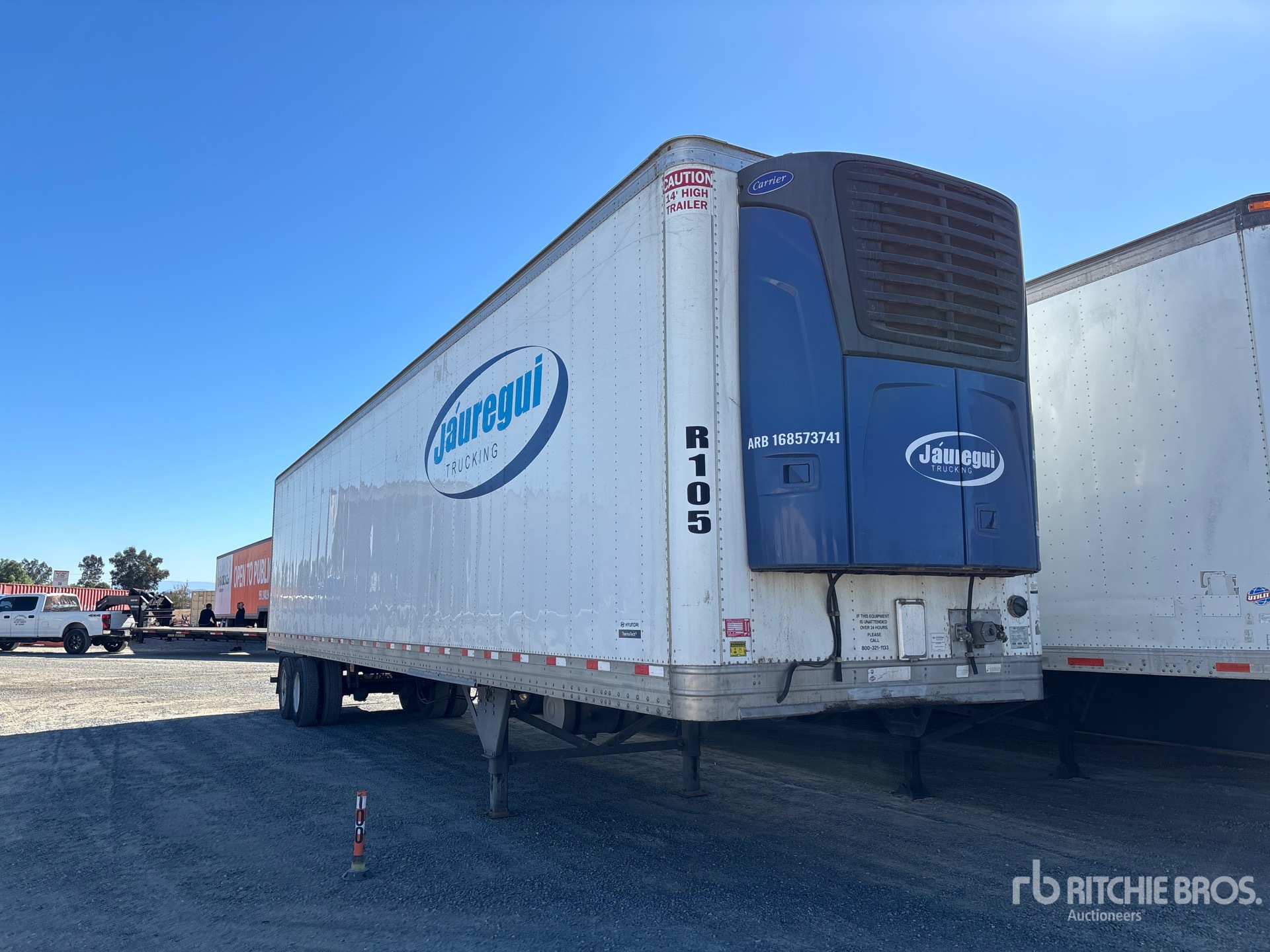 General Appearance with Bild, Ecke vorne rechts