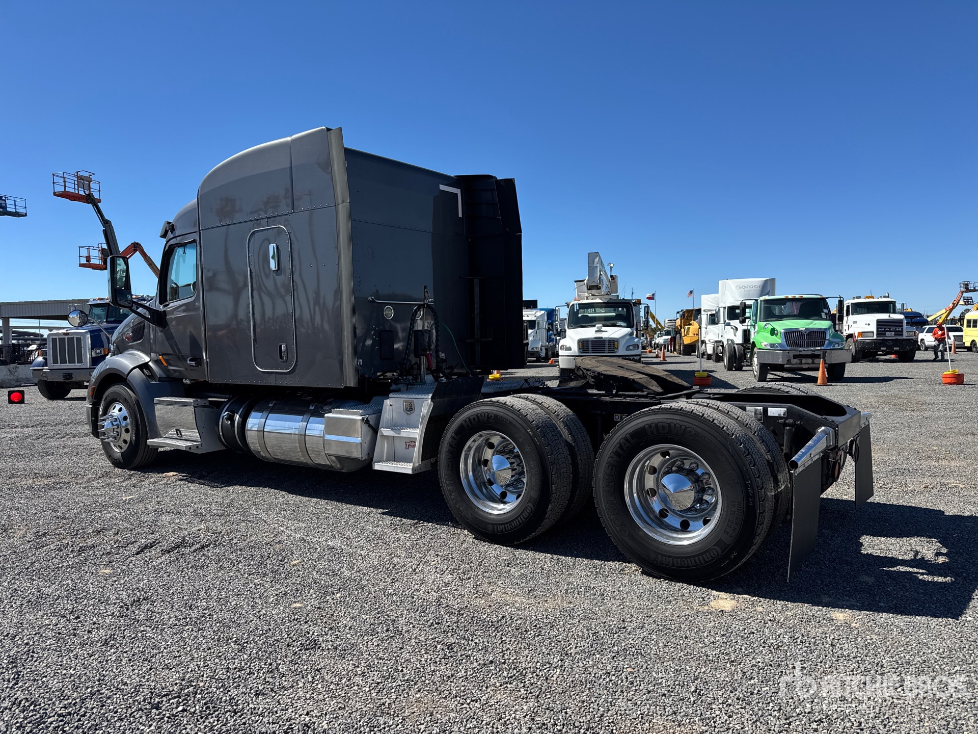 General Appearance with Zdjęcie, lewy dolny róg