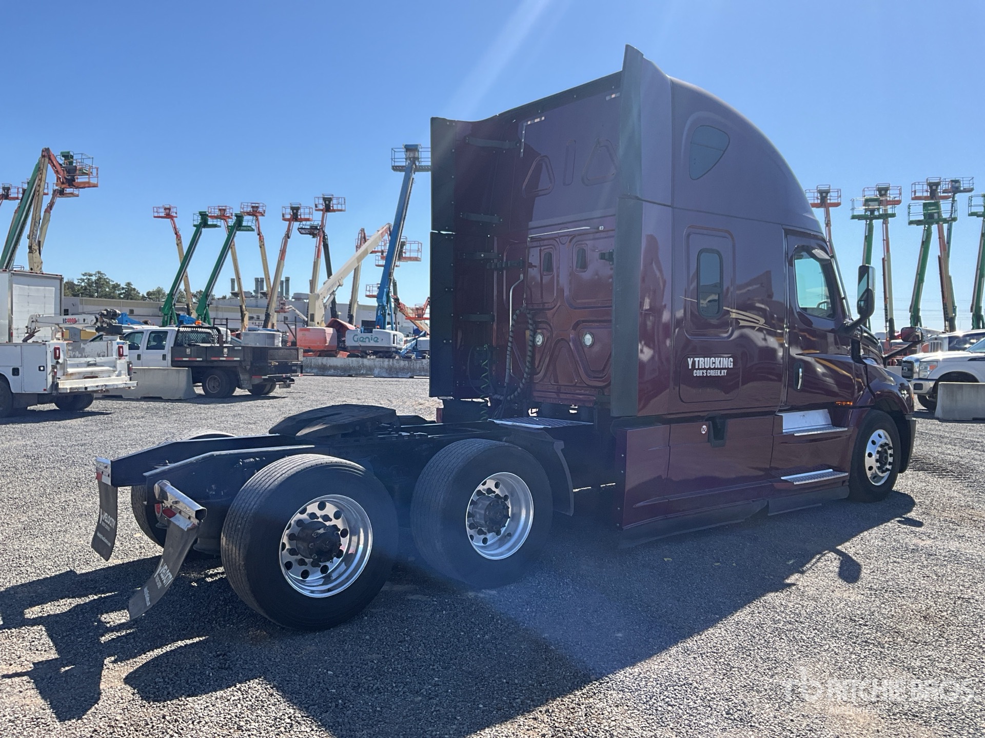 General Appearance with Imagen: esquina trasera derecha