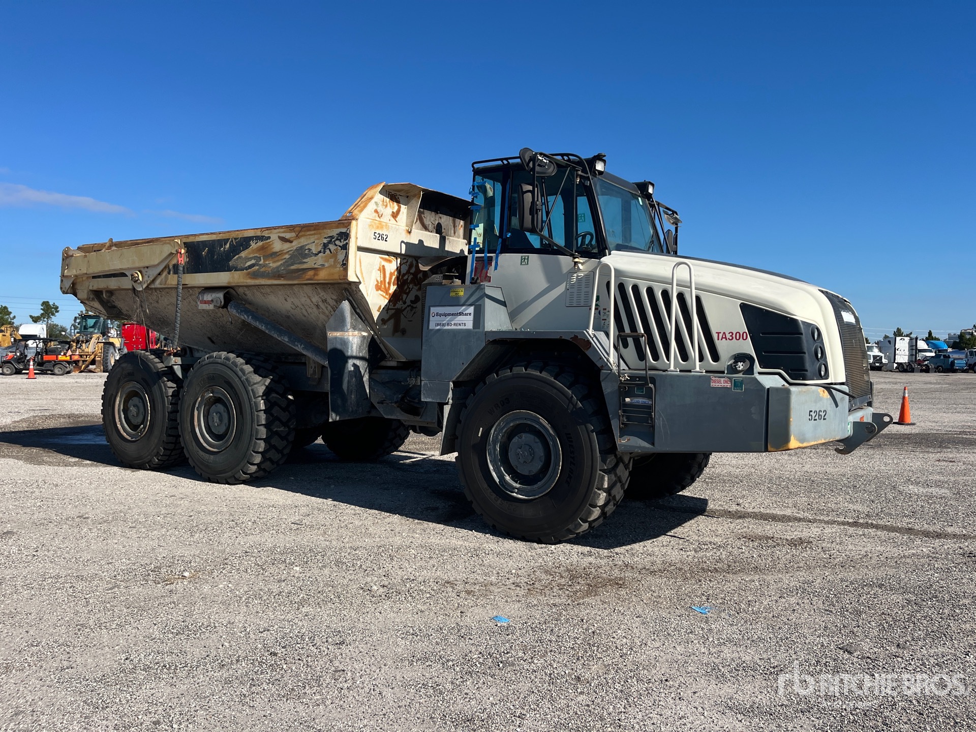 General Appearance with Image, coin avant droit