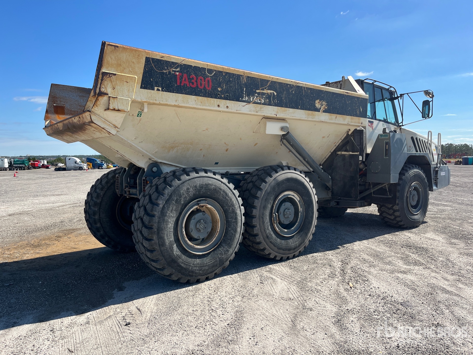 General Appearance with Image, coin arrière droit