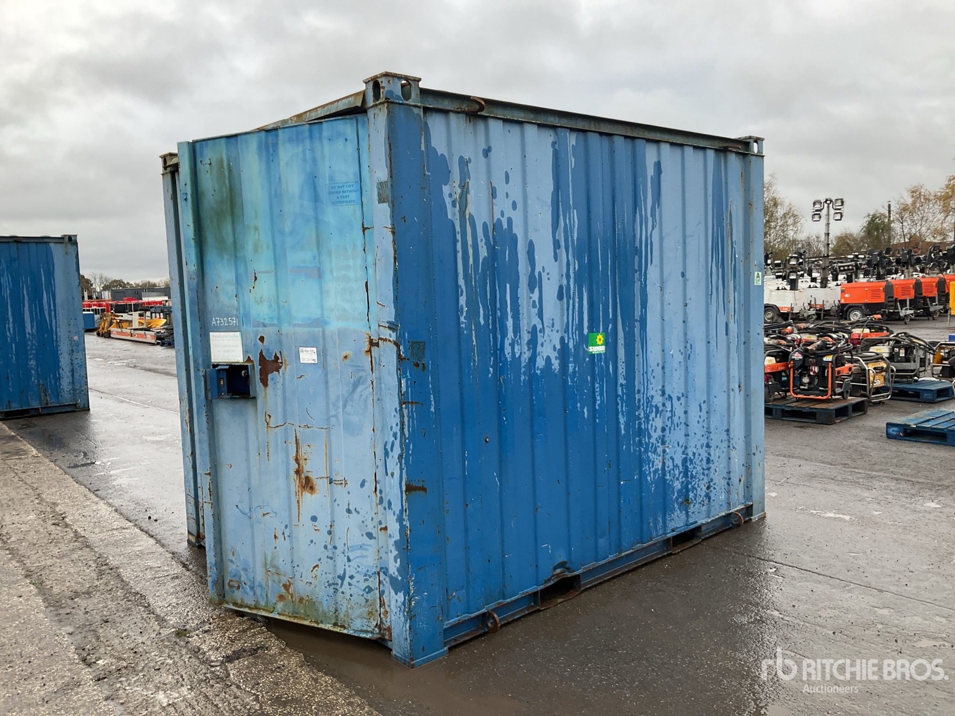 General Appearance with Picture, Left Front Corner