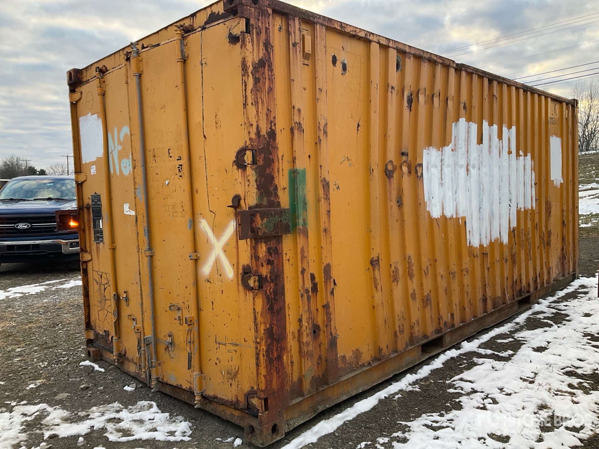 General Appearance with Picture, Right Rear Corner