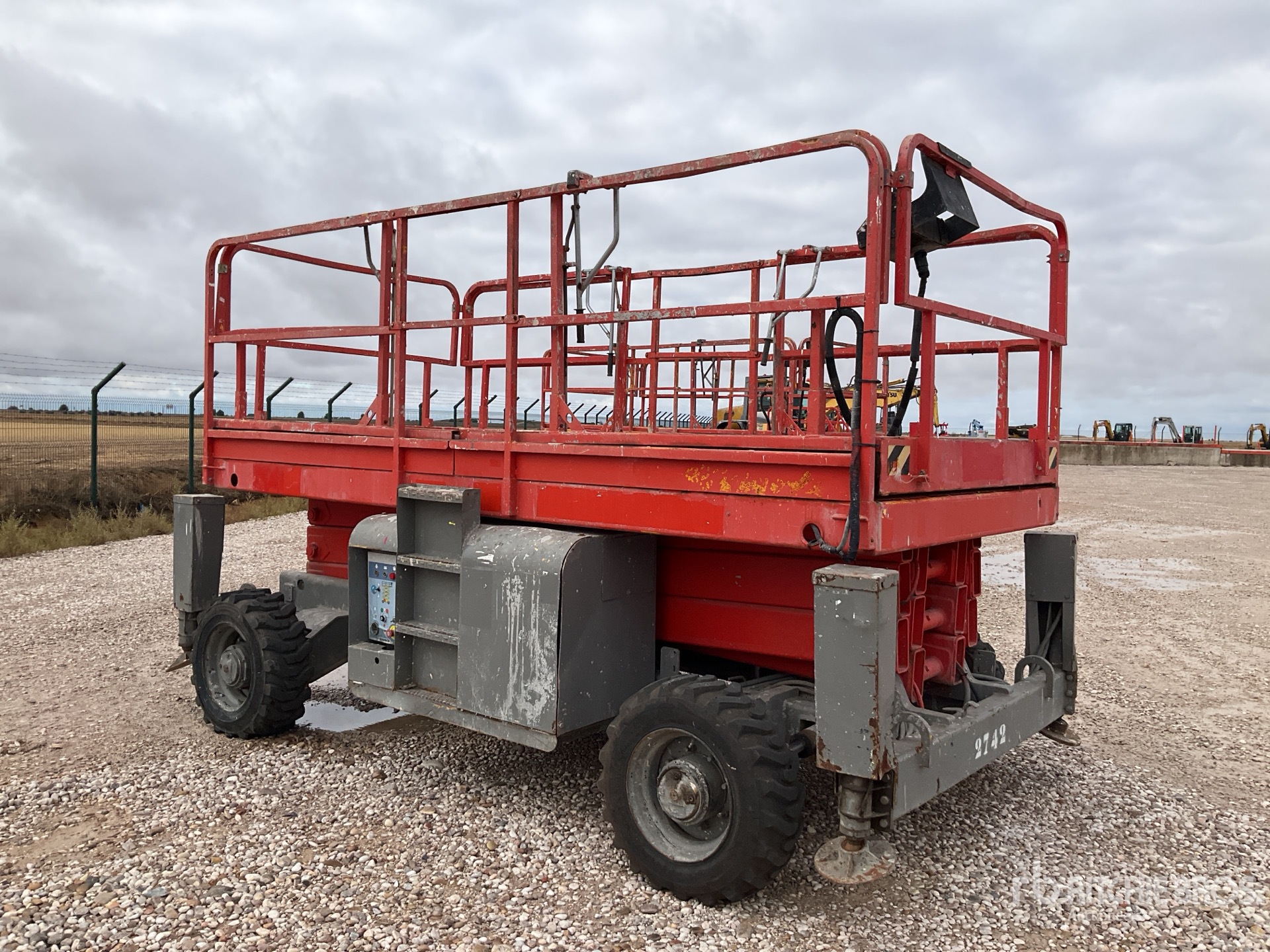 General Appearance with Picture, Right Front Corner