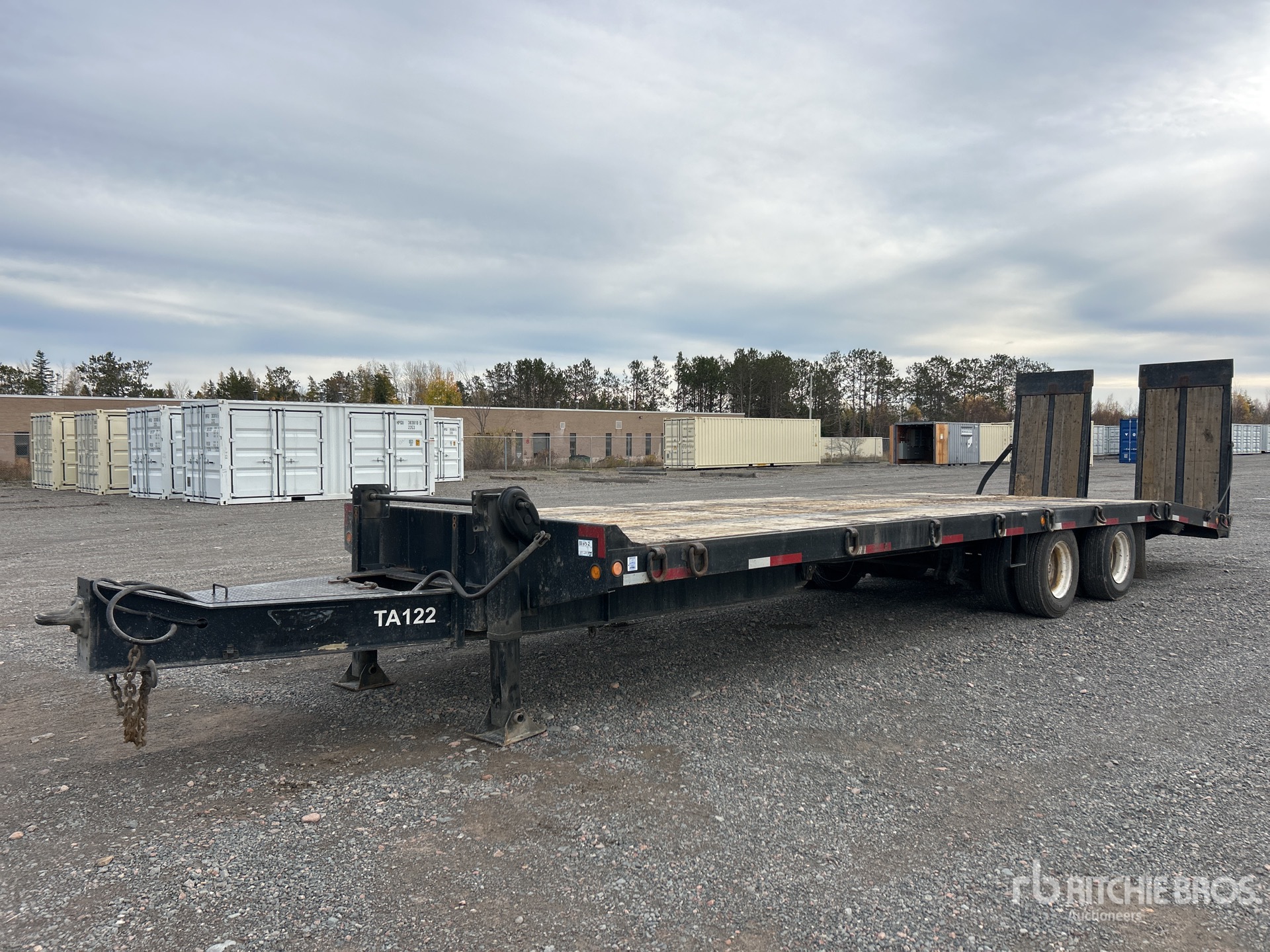 General Appearance with Featured Photo