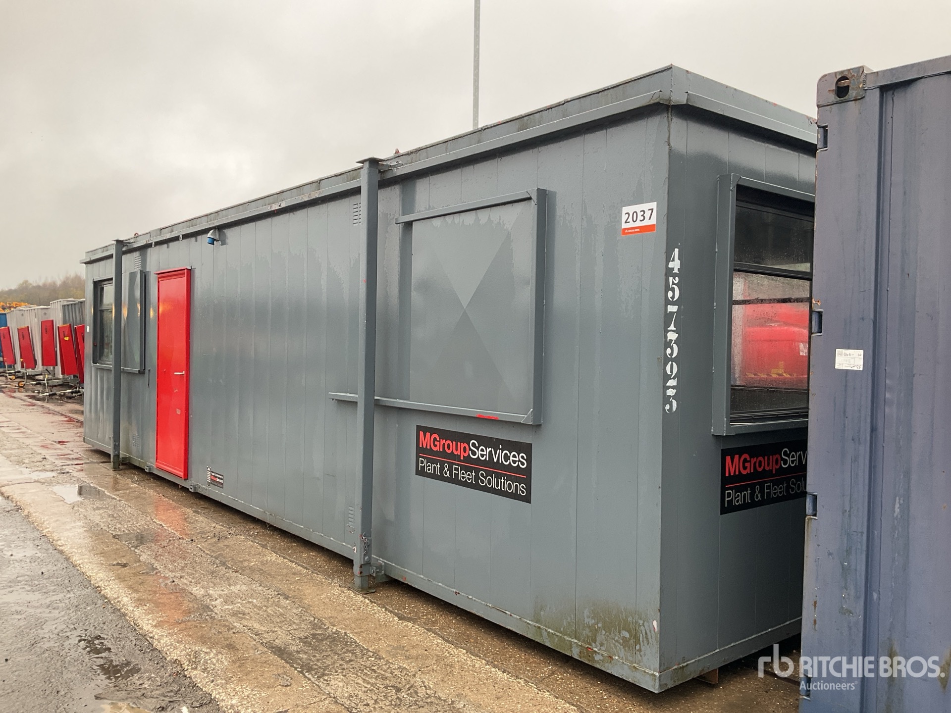 General Appearance with Picture, Left Front Corner