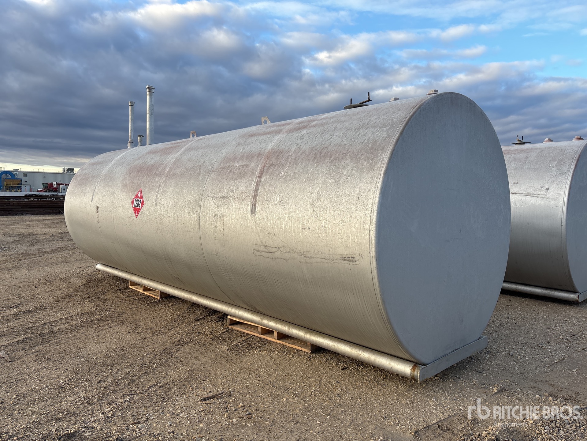 General Appearance with Bild, Ecke hinten links