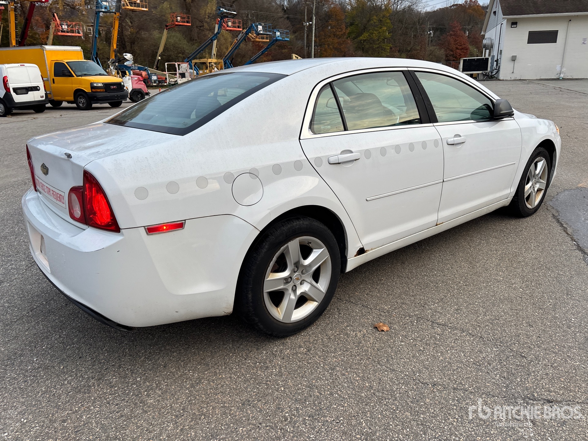 General Appearance with Picture, Right Rear Corner