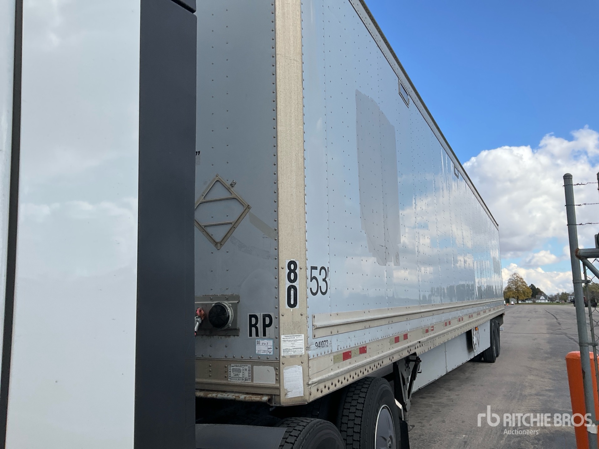 General Appearance with Featured Photo