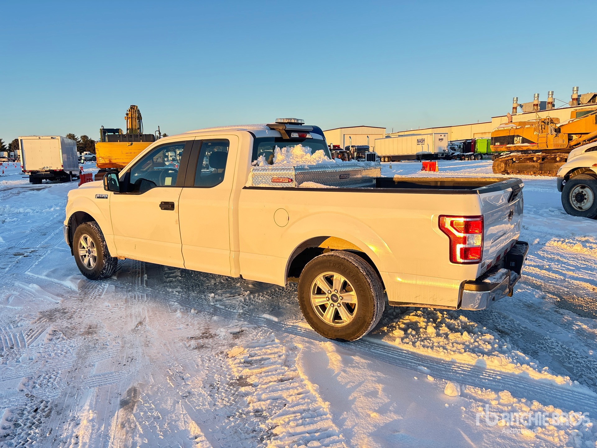 General Appearance with Picture, Left Rear Corner