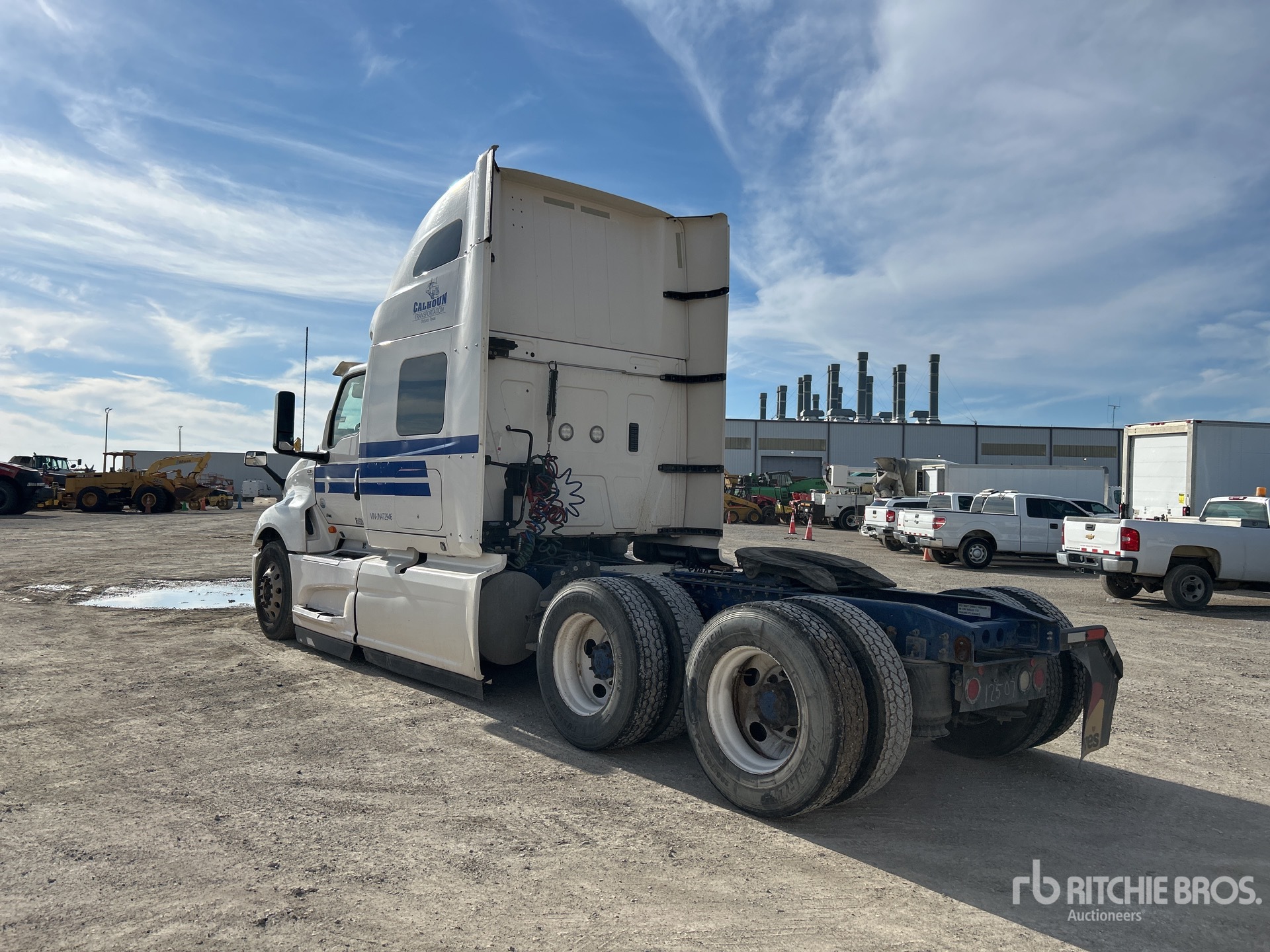 General Appearance with Picture, Left Rear Corner