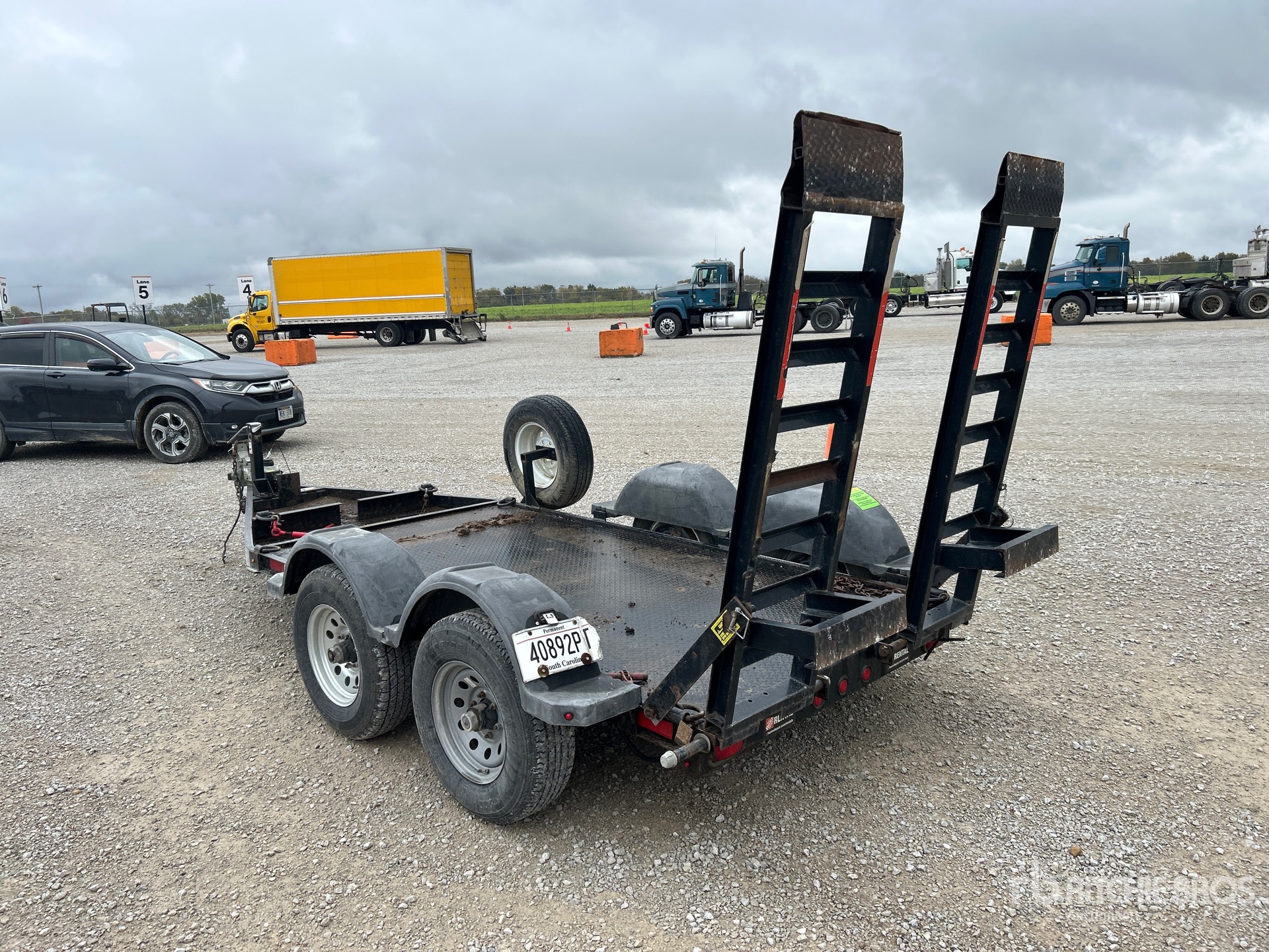 General Appearance with Picture, Left Rear Corner