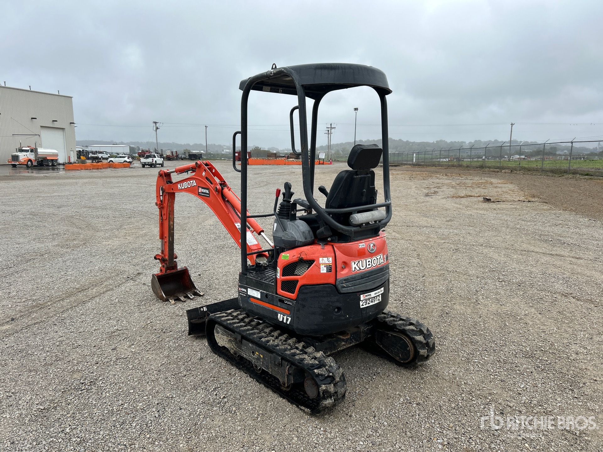 General Appearance with Picture, Left Rear Corner