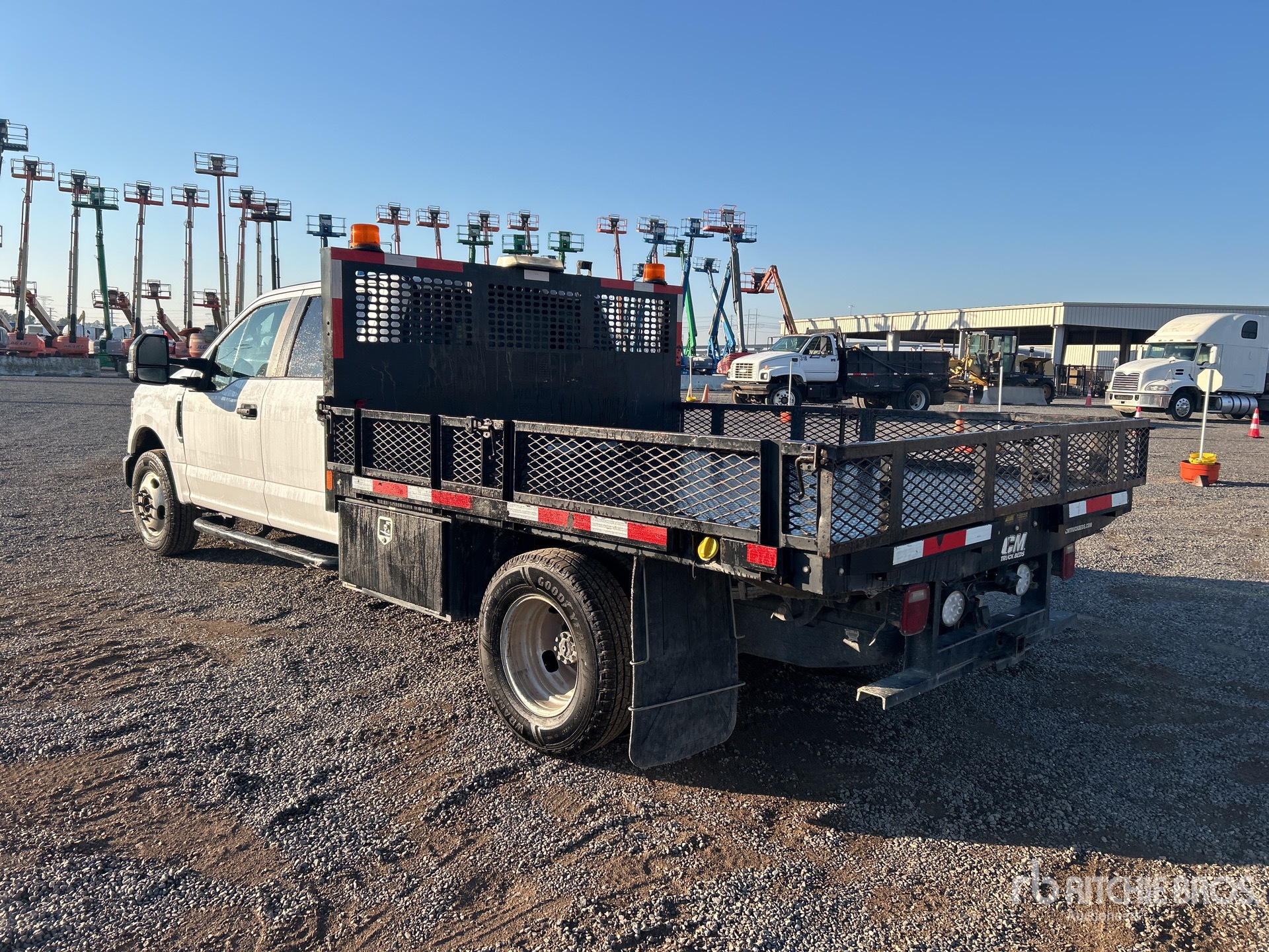 General Appearance with Zdjęcie, lewy dolny róg