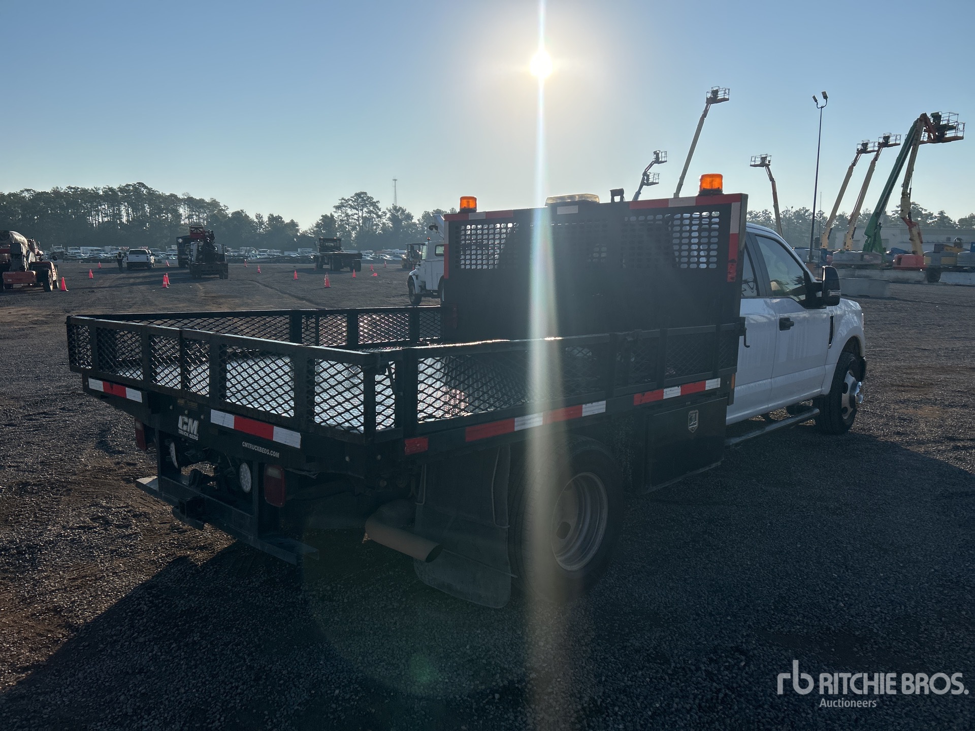 General Appearance with Zdjęcie, prawy dolny róg