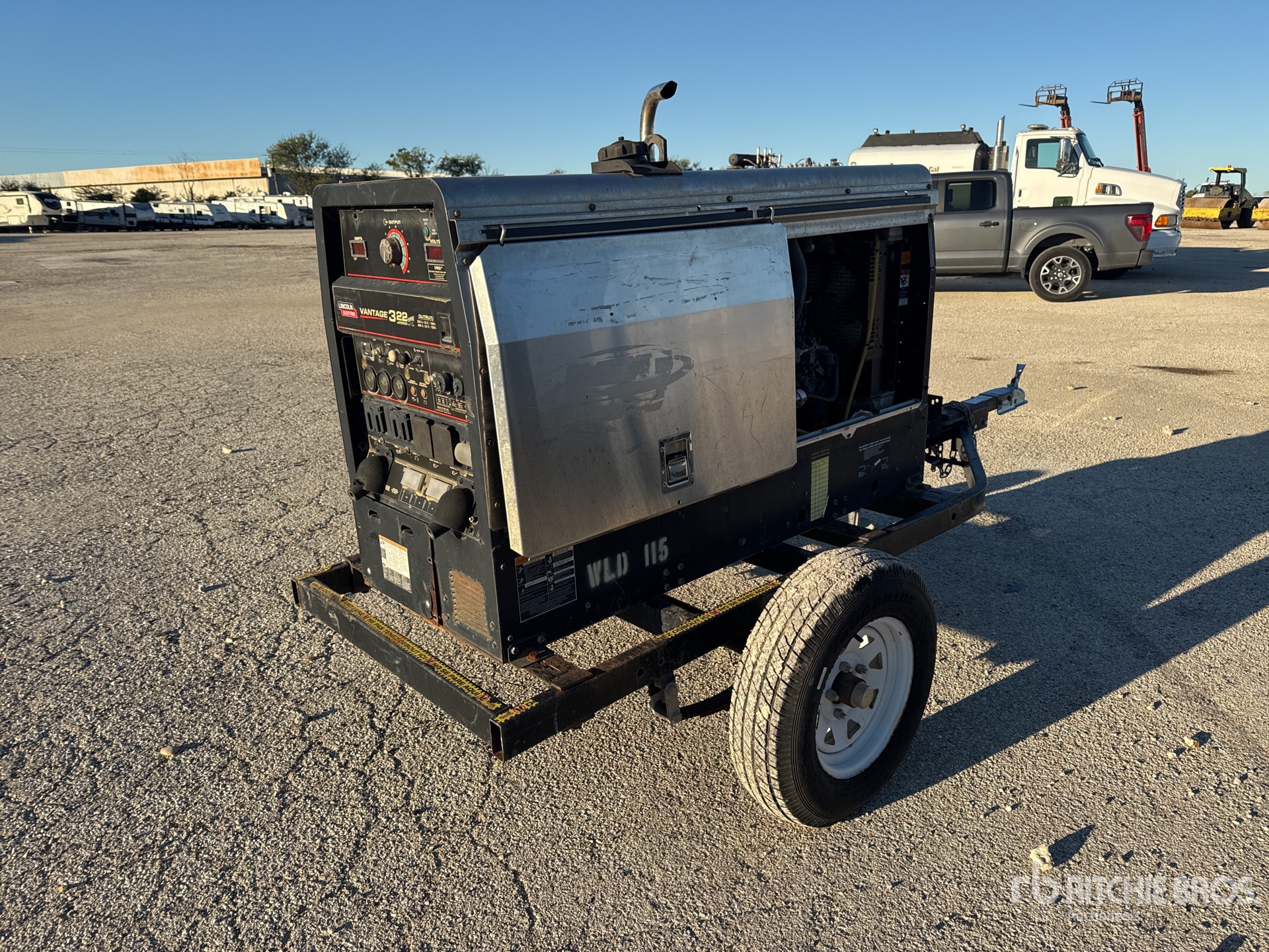 Aspect général with Image, coin arrière droit