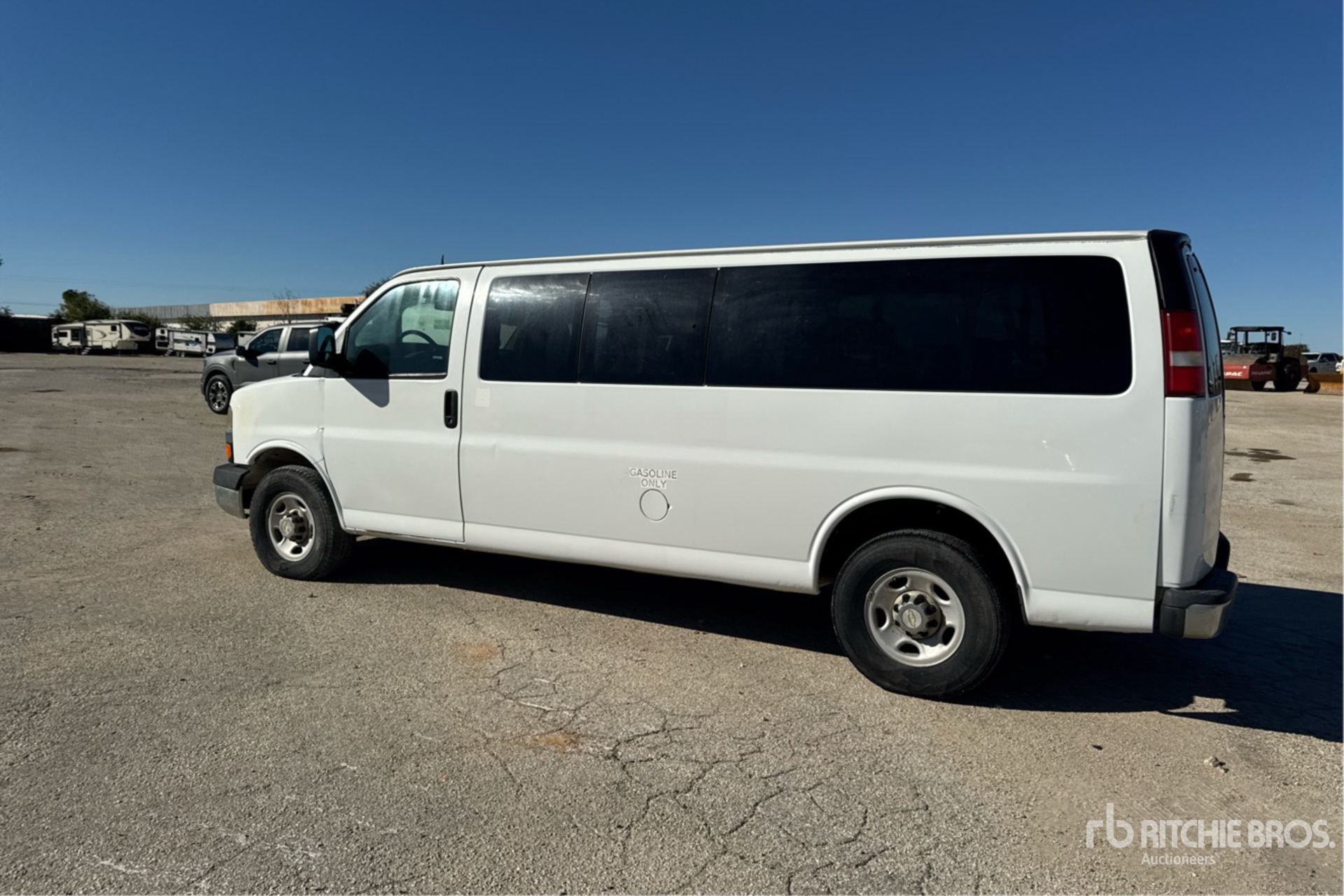 General Appearance with Foto, angolo posteriore sinistro