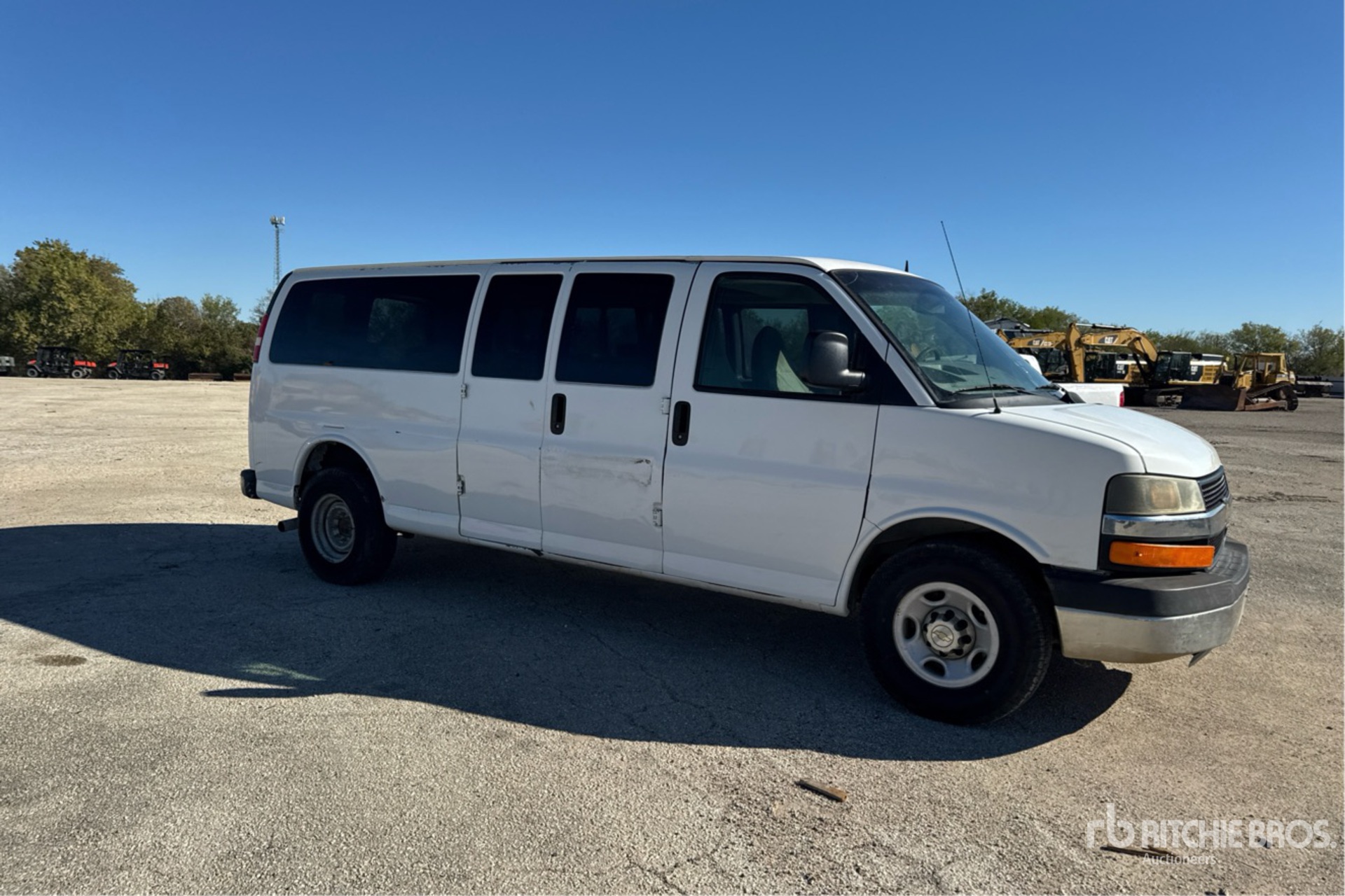 General Appearance with Foto, angolo anteriore destro