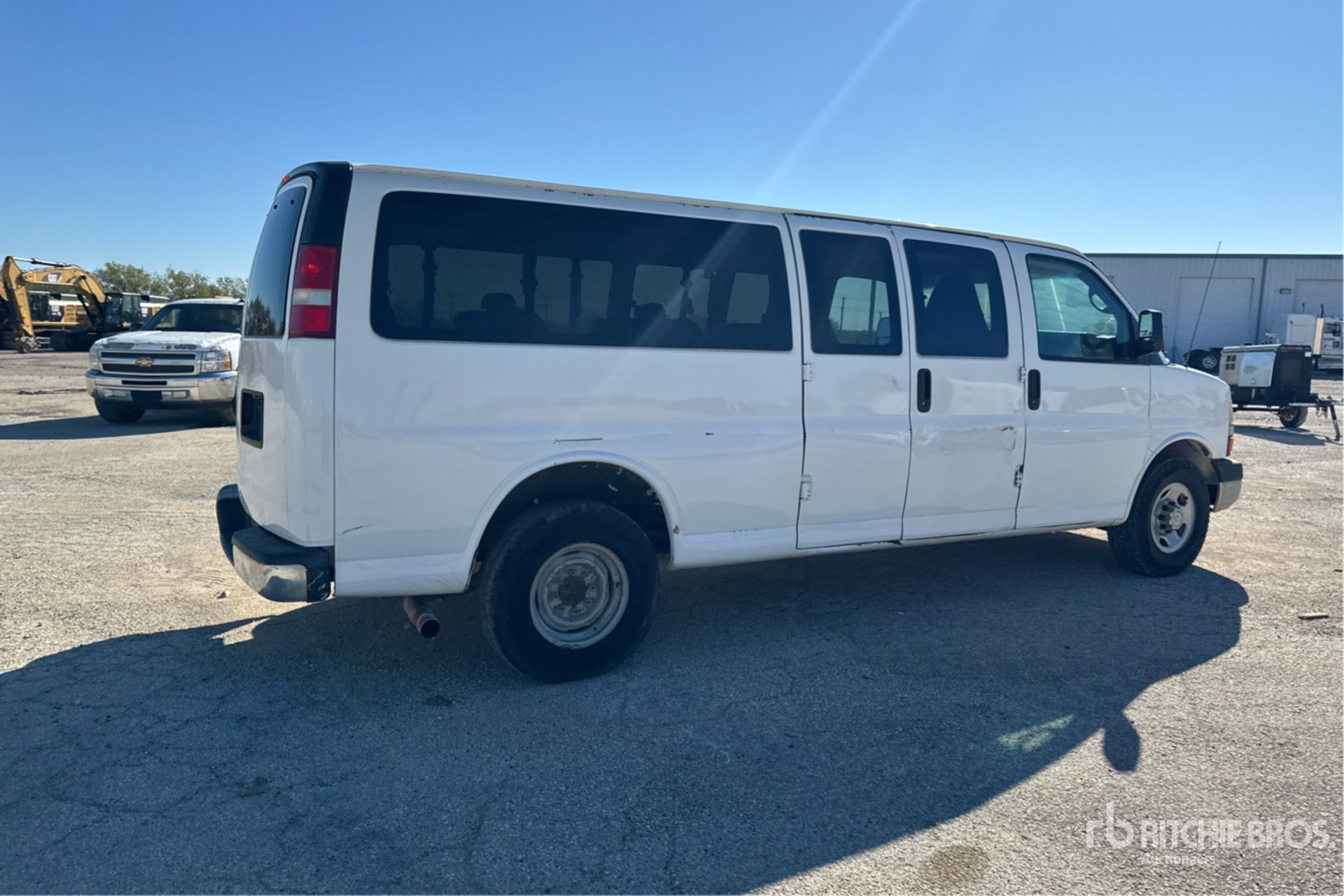 General Appearance with Foto, angolo anteriore sinistro