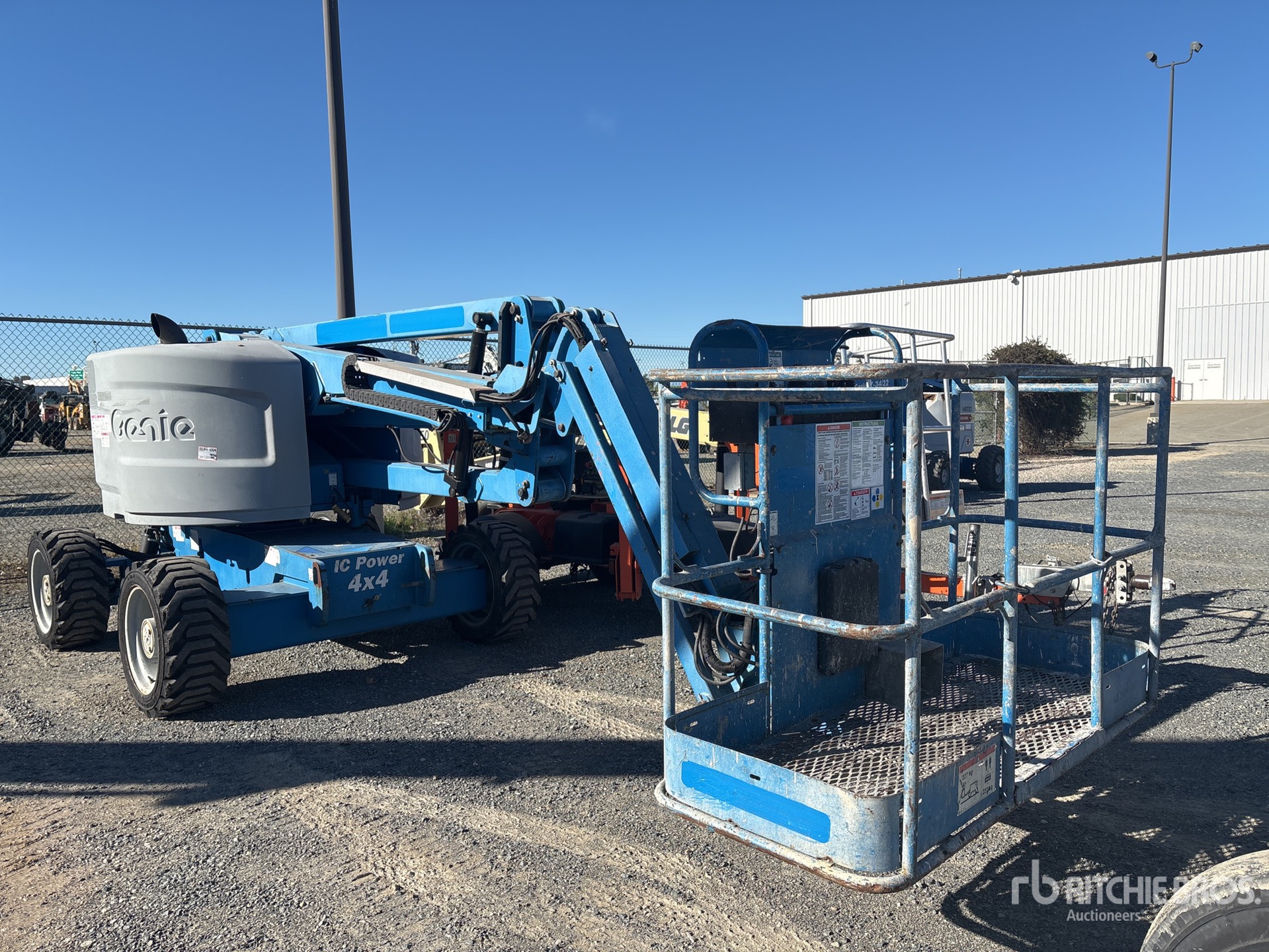 General Appearance with Picture, Right Front Corner