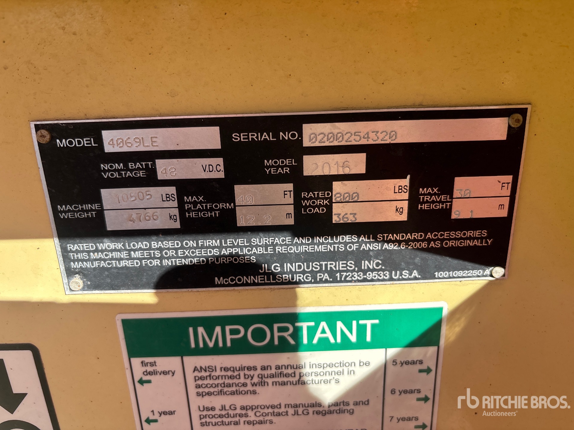 General Appearance with Serial Number / VIN