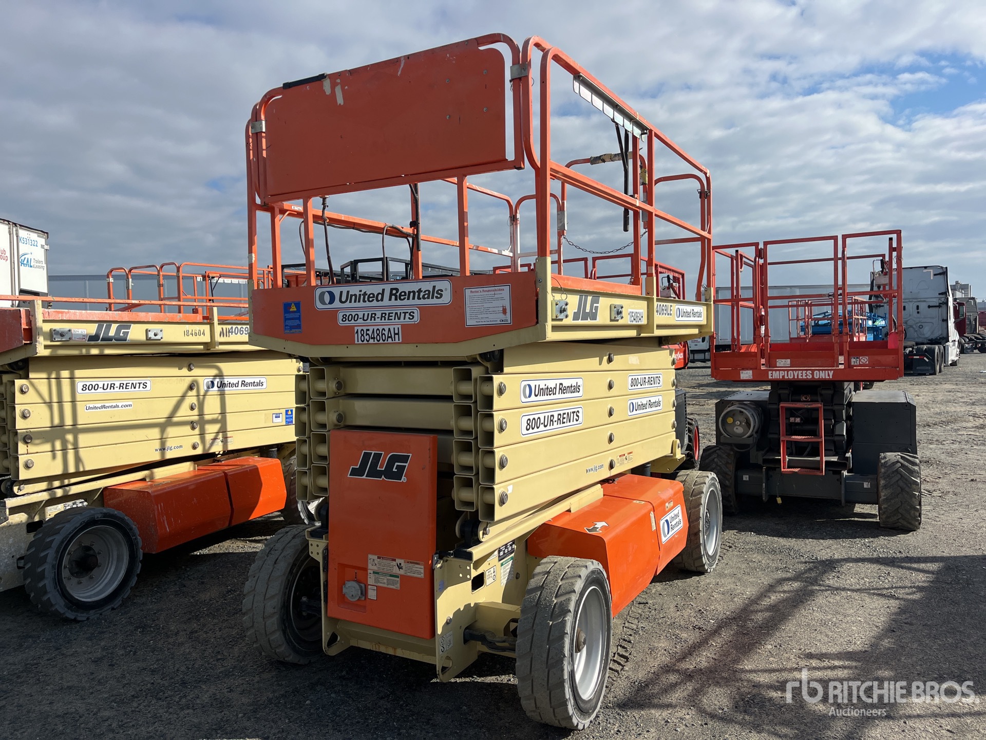 General Appearance with Imagen: esquina delantera izquierda