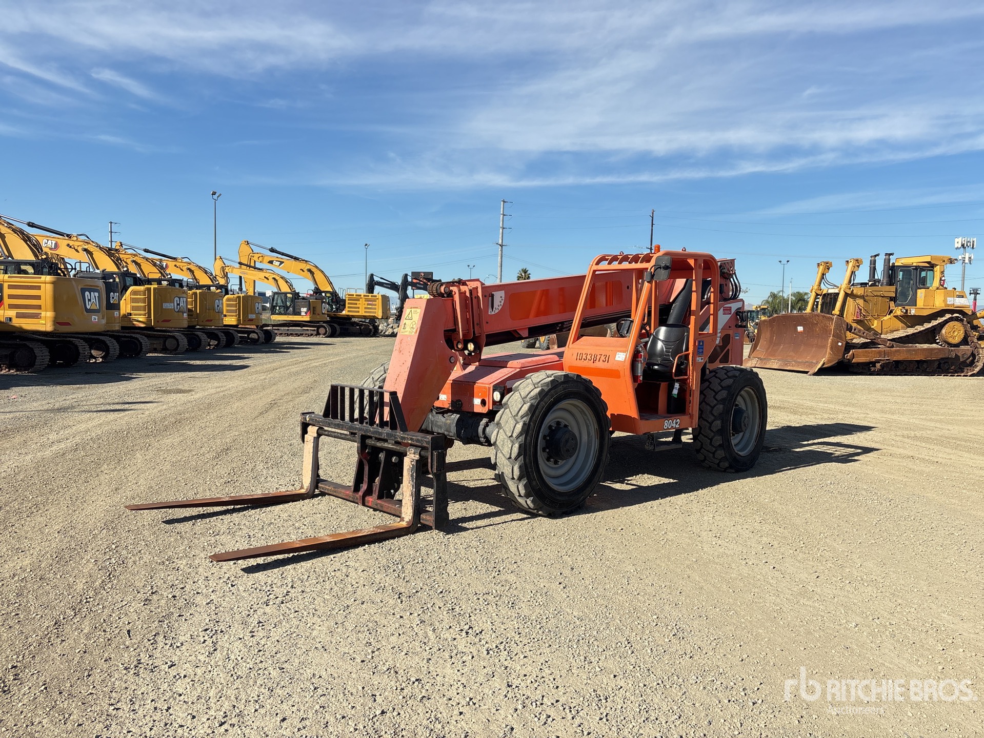 General Appearance with Bild, Ecke vorne links