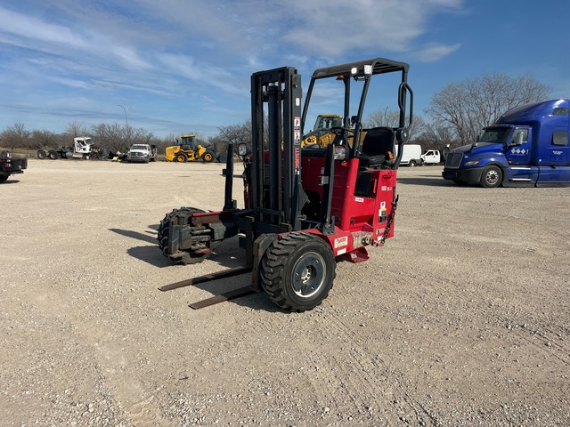 2015 Moffett M8 55.4 5500 lb 3x3 Truck Mounted Forklift 2015 Moffett M8 55.4 5500 lb 3x3 Truck Mounted Forklift