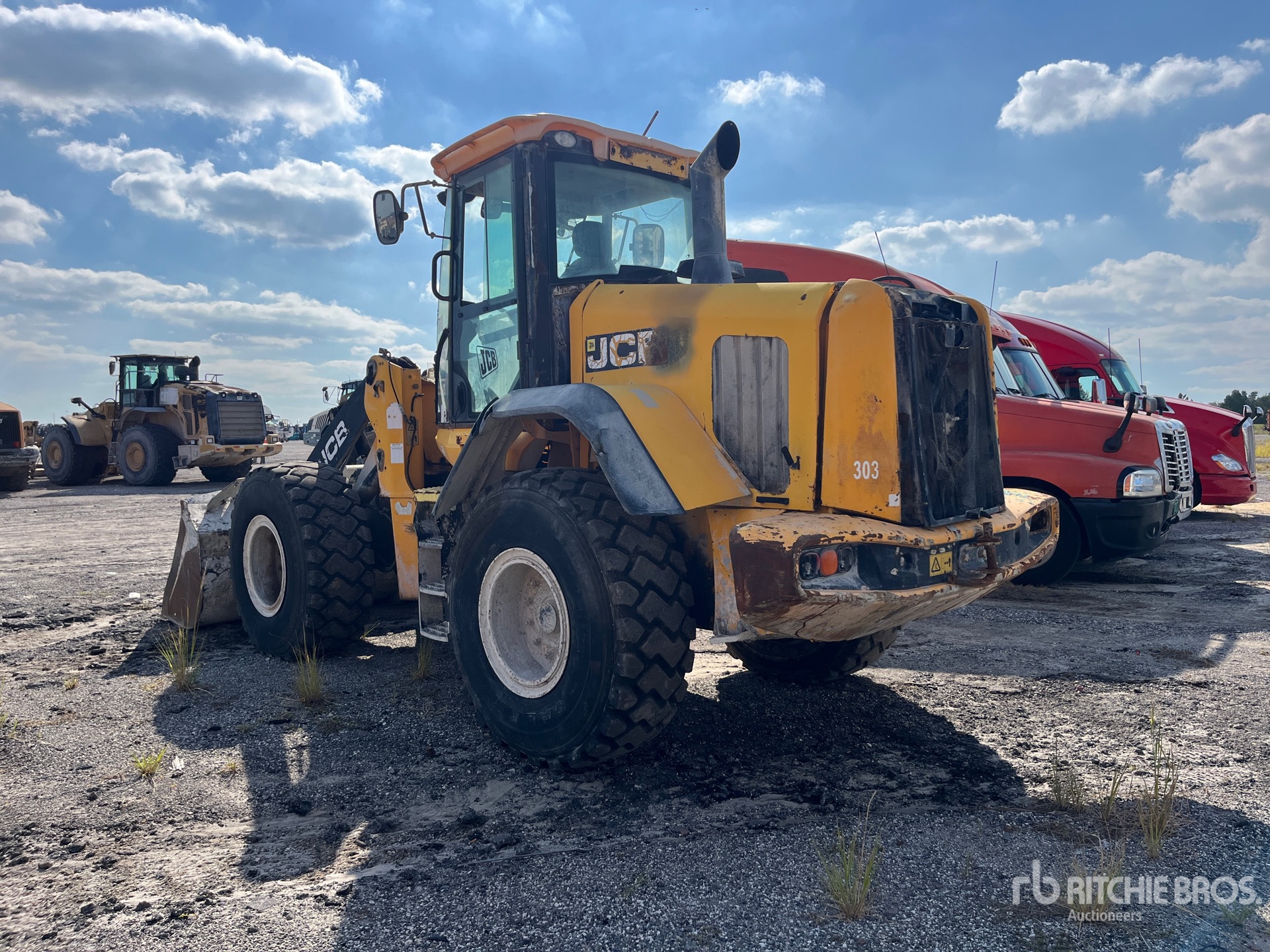 General Appearance with Bild, Ecke hinten links