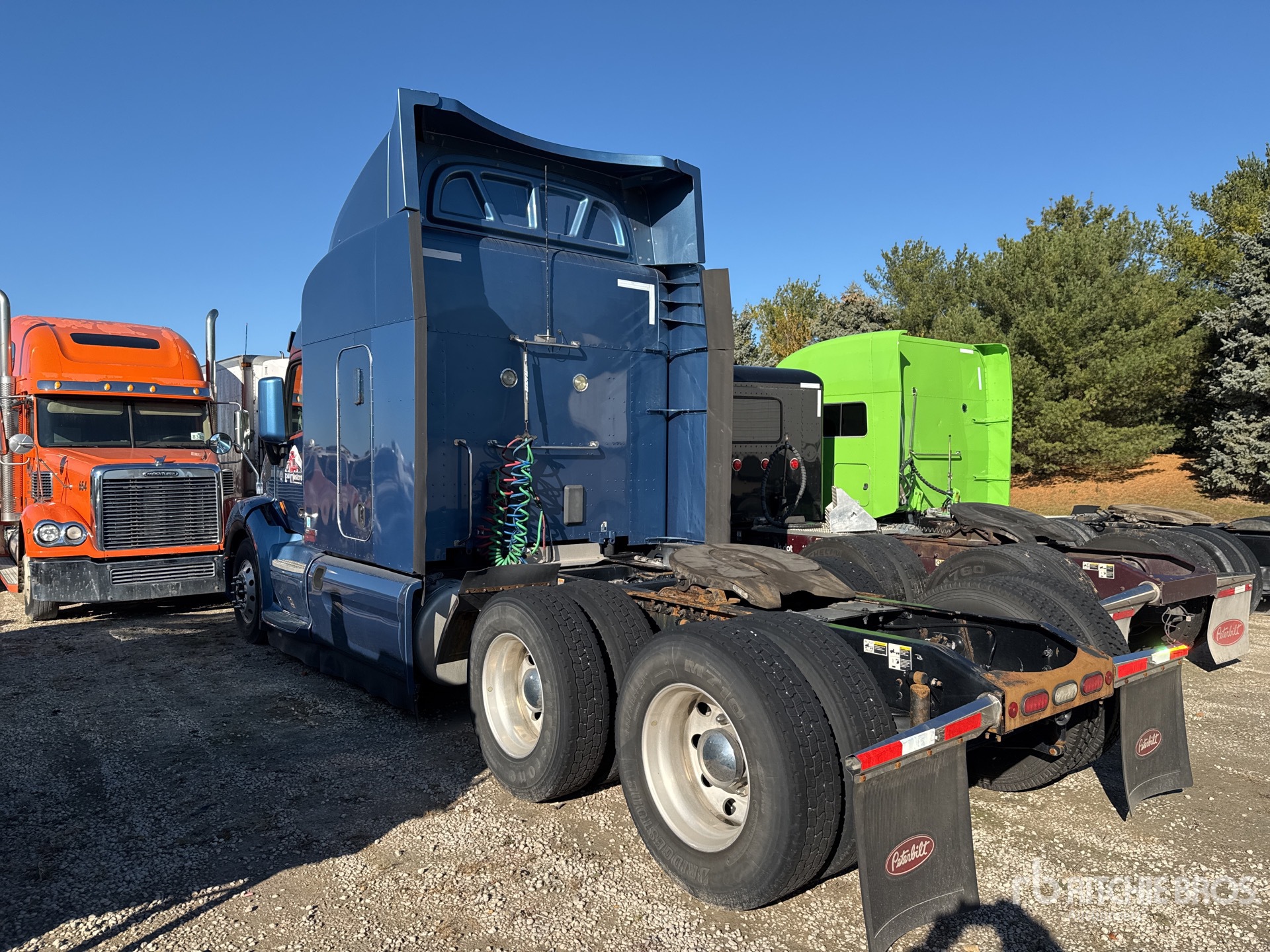 General Appearance with Imagen: esquina trasera izquierda