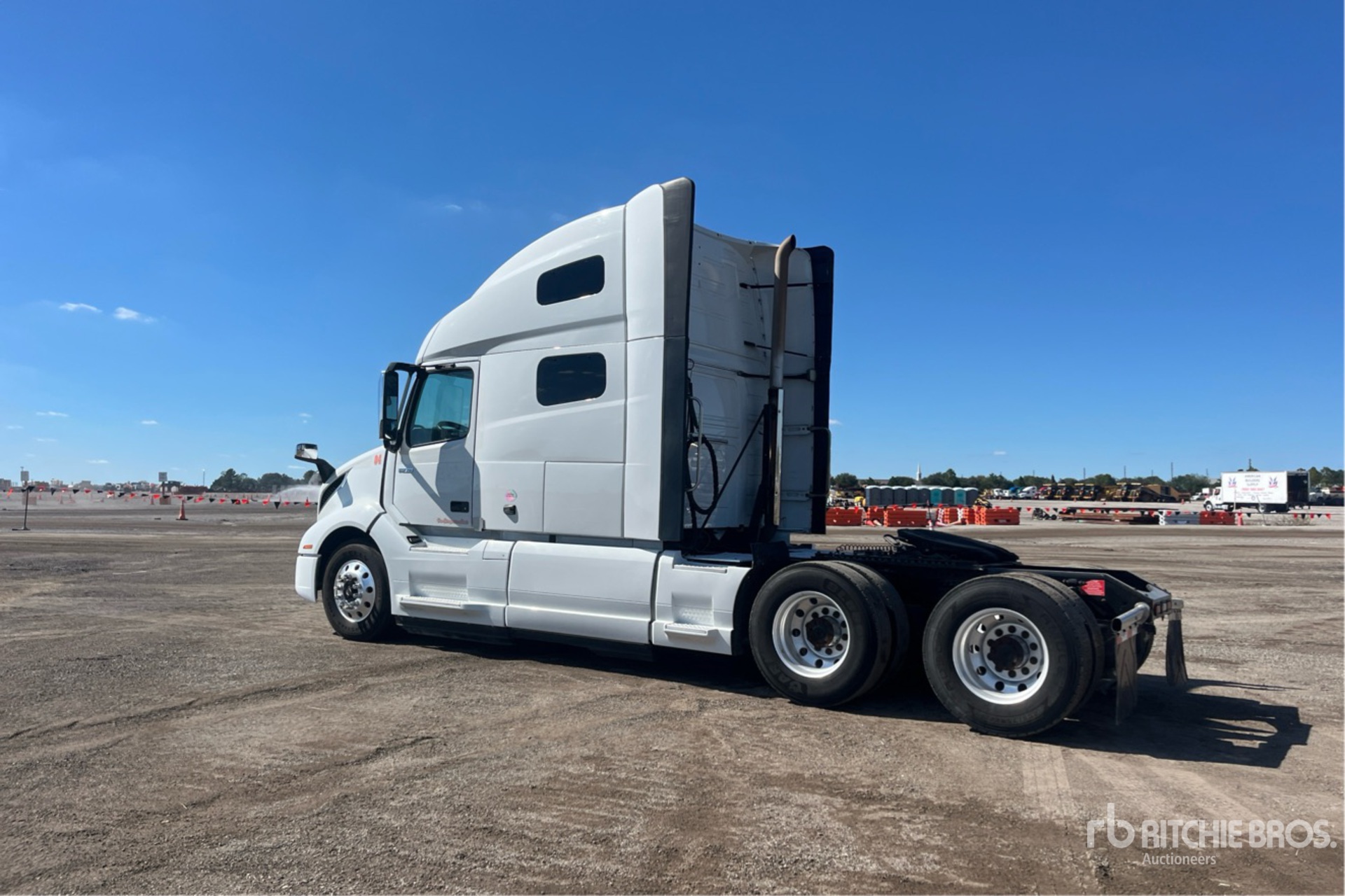 General Appearance with Zdjęcie, lewy dolny róg