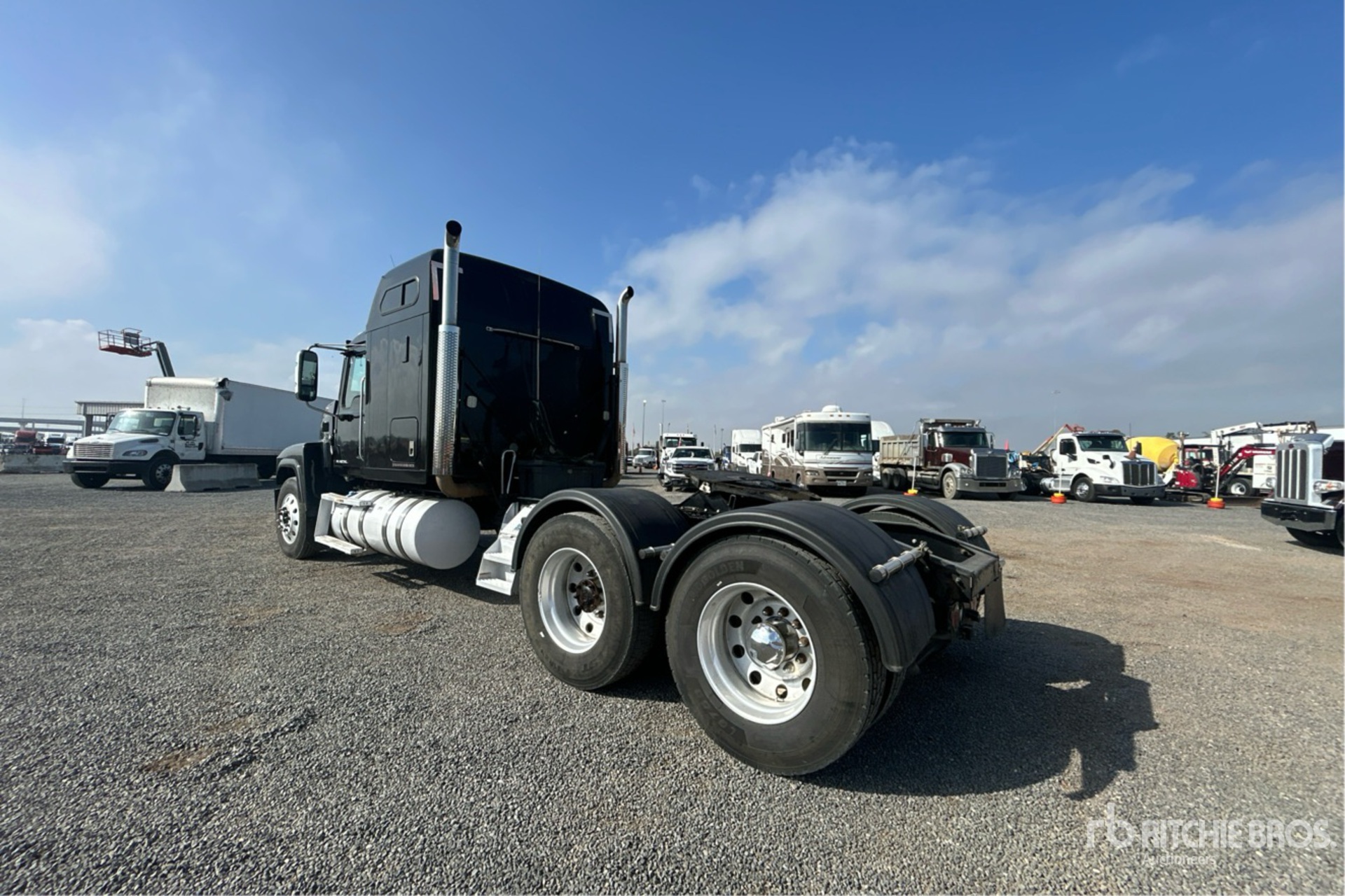 General Appearance with Picture, Left Rear Corner